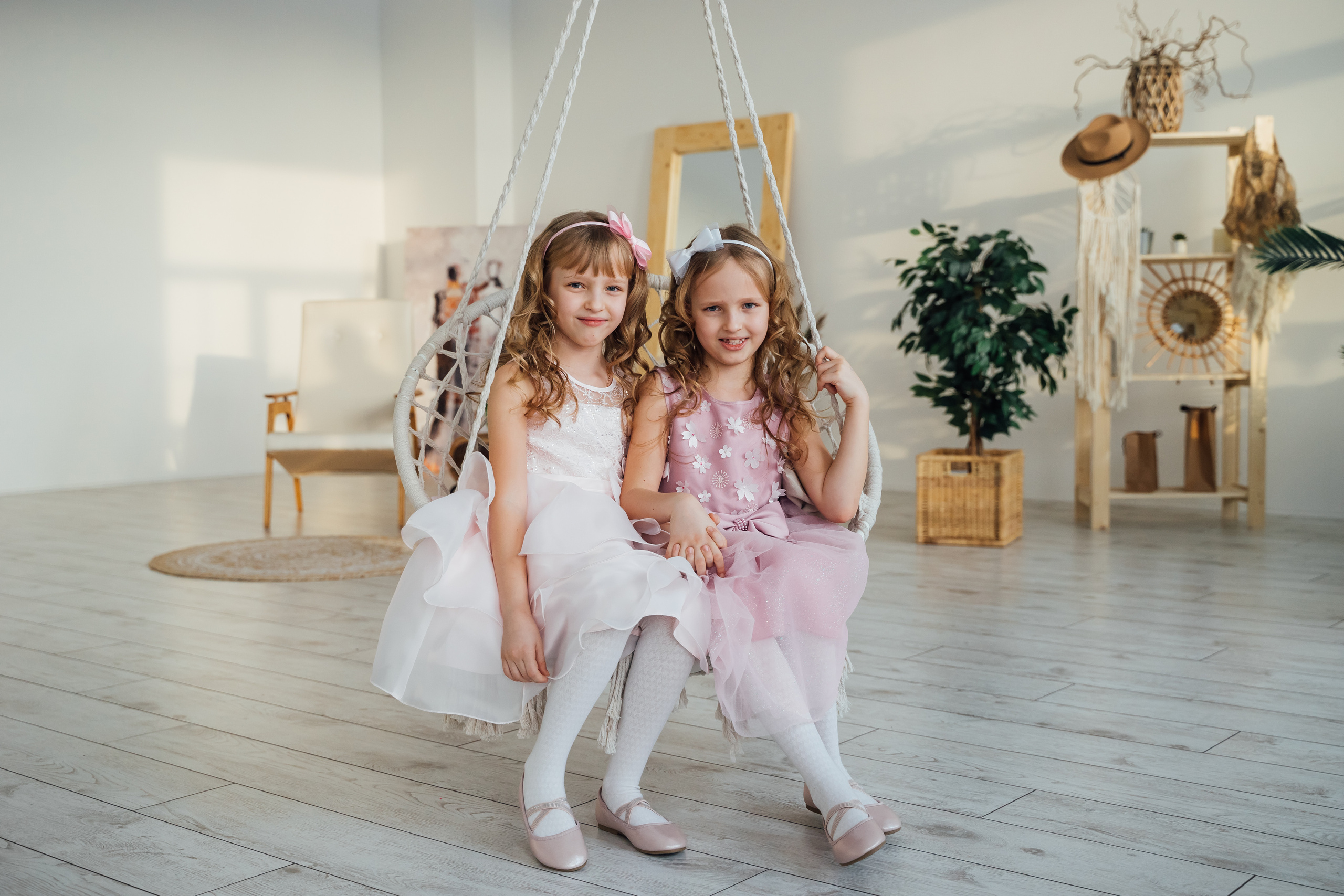 Свадебная фотосессия в студии. Свадебный фотограф в Коломне, Воскресенске, Егорьевске Владимир Петров