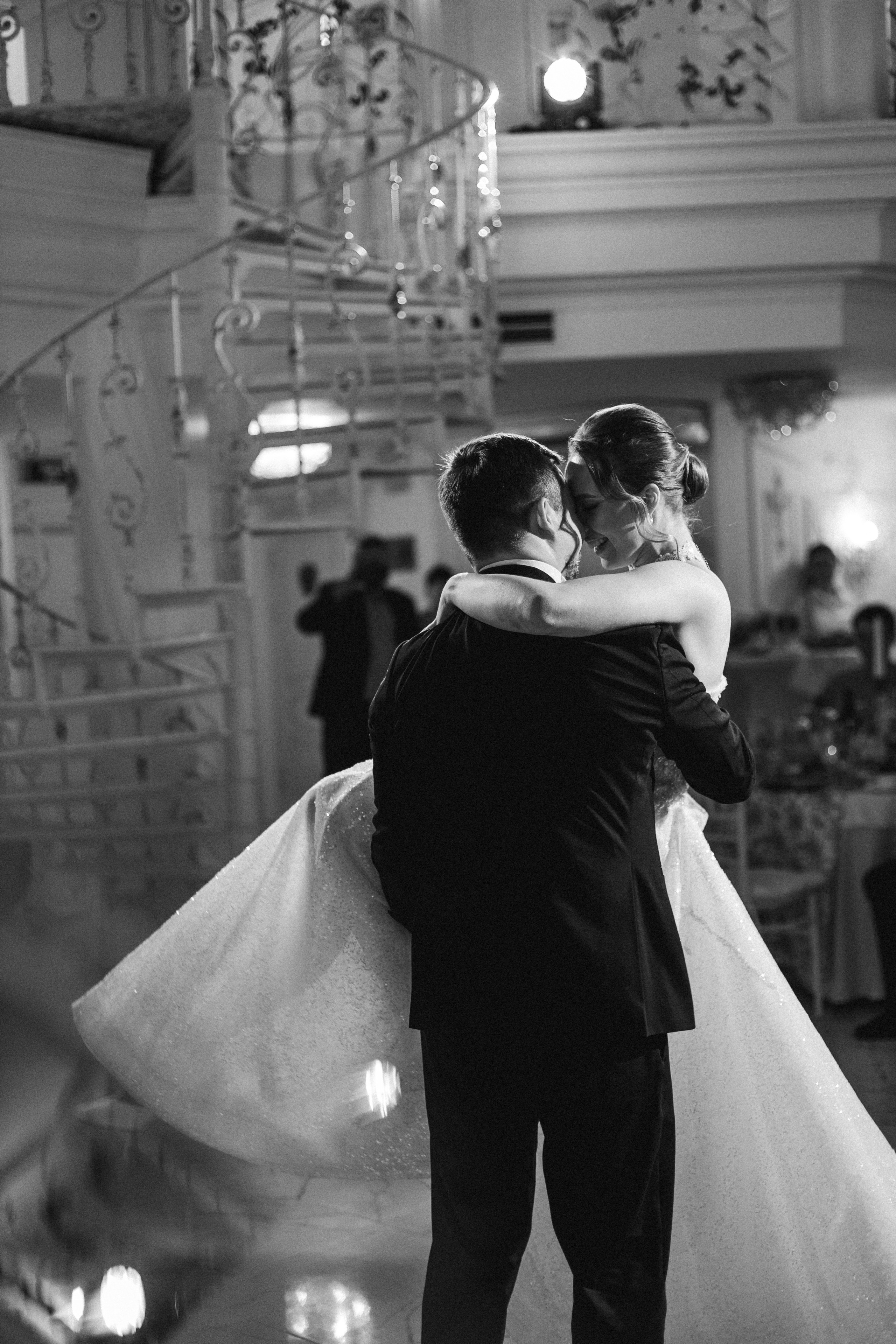 Полина и Антон. Свадебный фотограф Александра Тюлякова