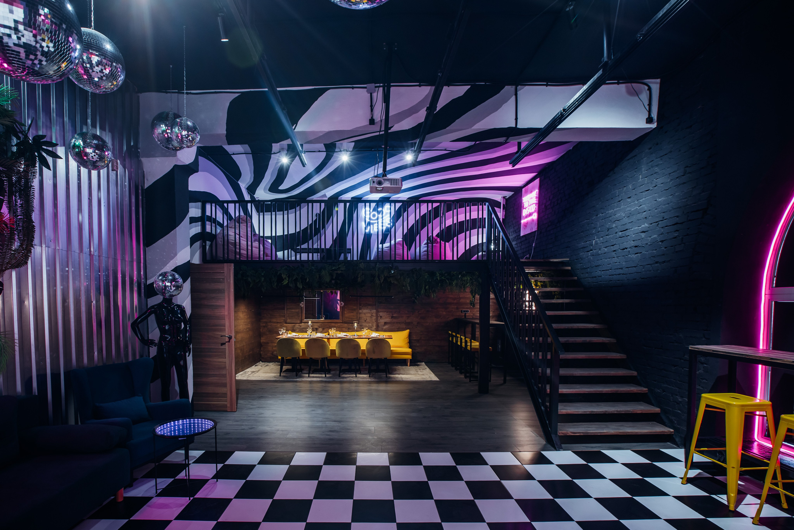 Профессора Качалова, 8И. Аренда лофта в СПб для мероприятий