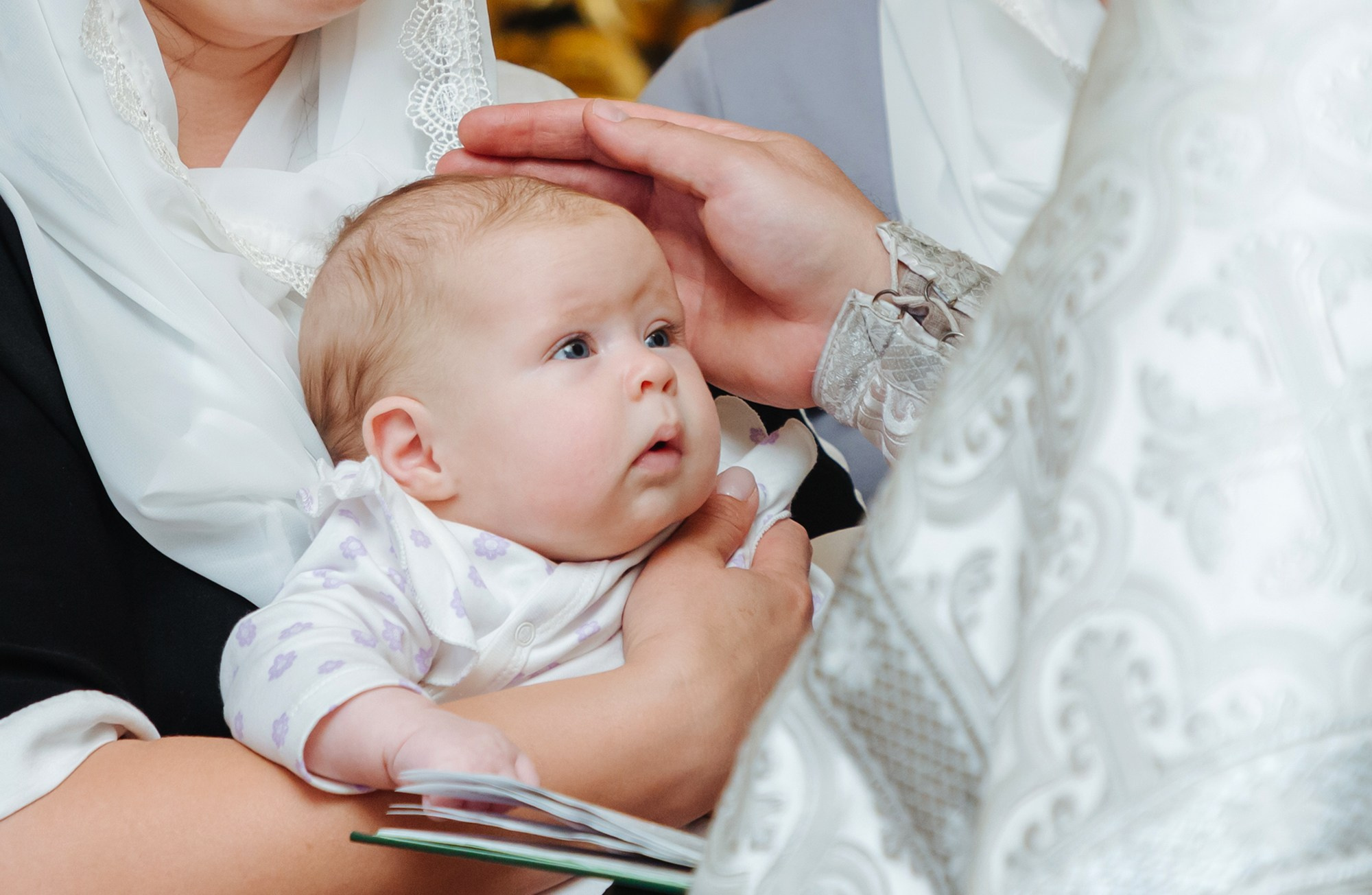 Таинство крещения, трогательные моменты, фотограф Денис Дорфф. Фотограф крещение венчание в Петербурге! Помогает подобрать храм и посоветовал душевного батюшку в СПб
