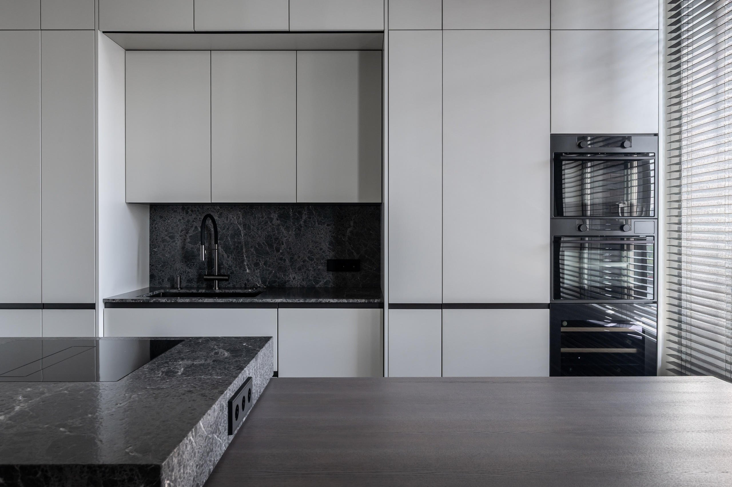 Проект Юлии Масловой «NOW 53 Полное затмение». Интерьерный Фотограф Москва Криста FLY Труфанова