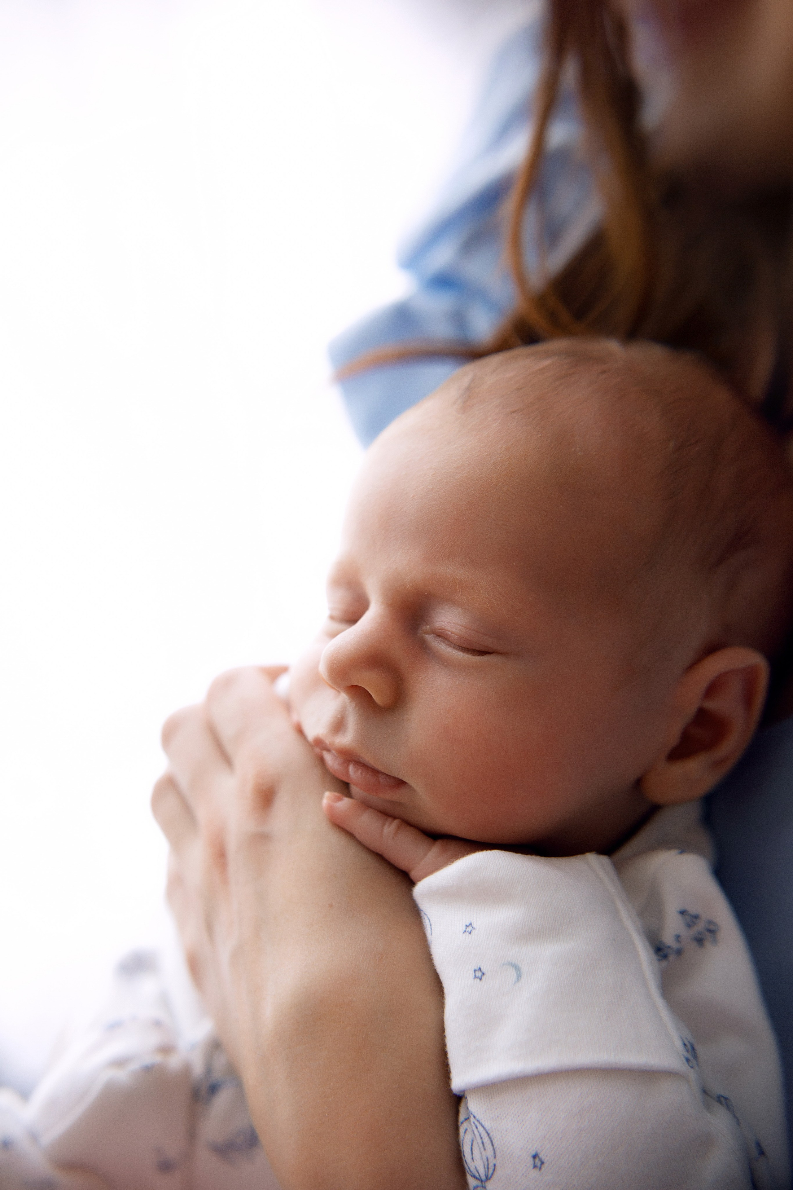 НЬЮБОРН LIFE студия. Фотограф новорожденных Оксана Полевская