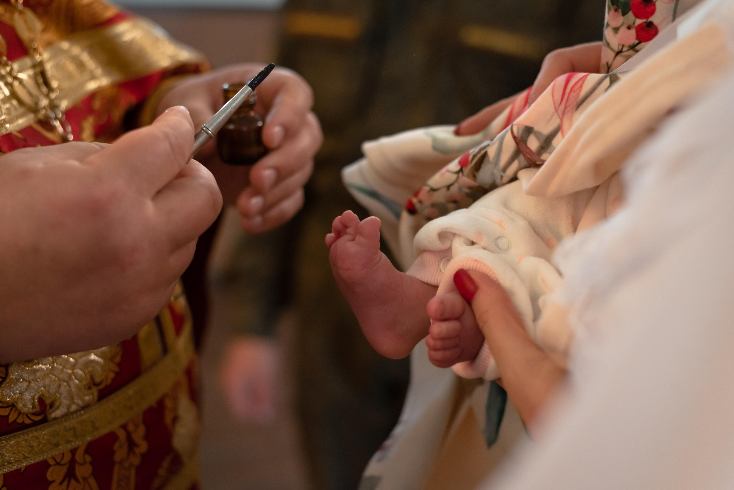 Фотосессия таинство крещения Екатеринбург и Свердловская область. Фотограф новорожденных в Екатеринбурге Анастасия Карманова