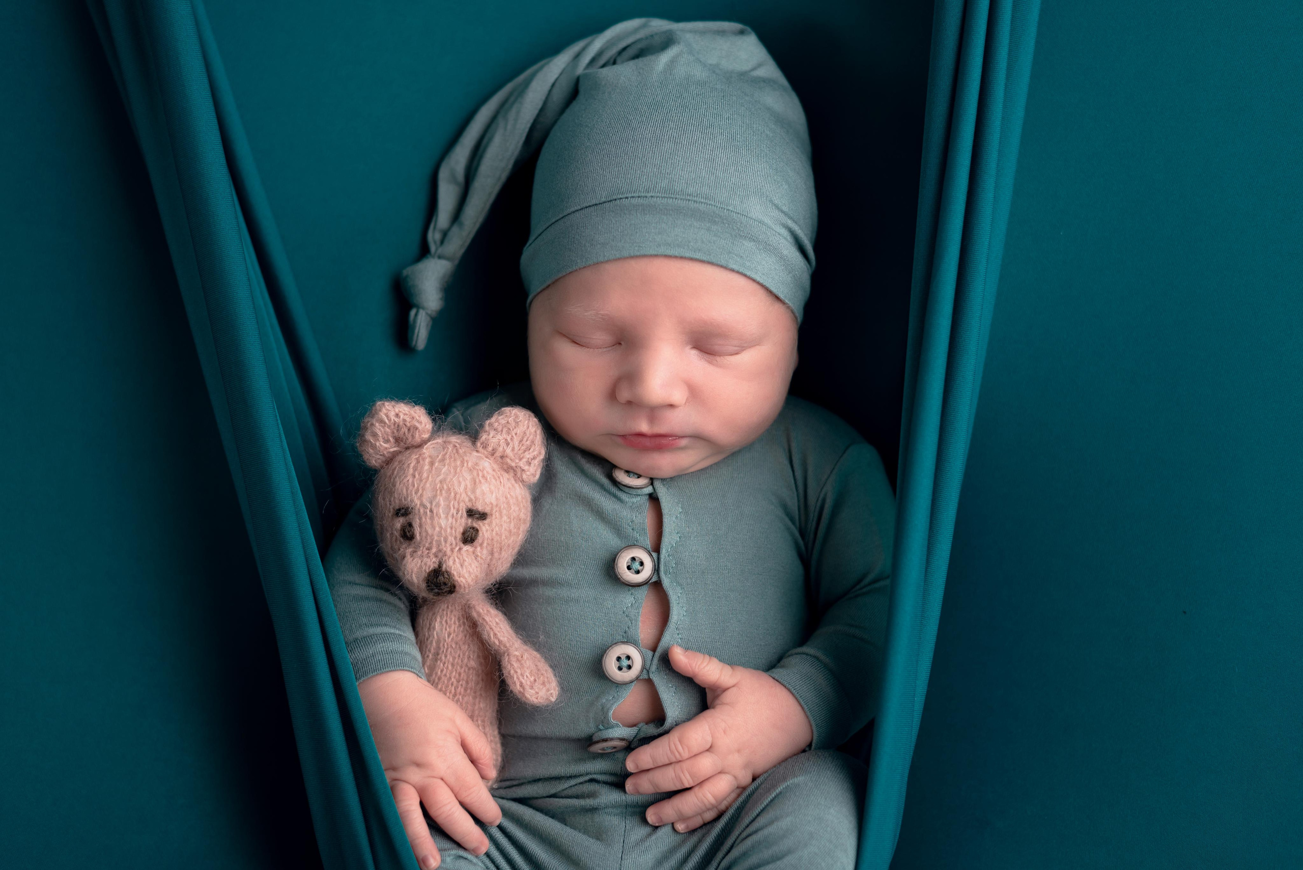 Фотограф новорожденных в Екатеринбурге Анастасия Карманова