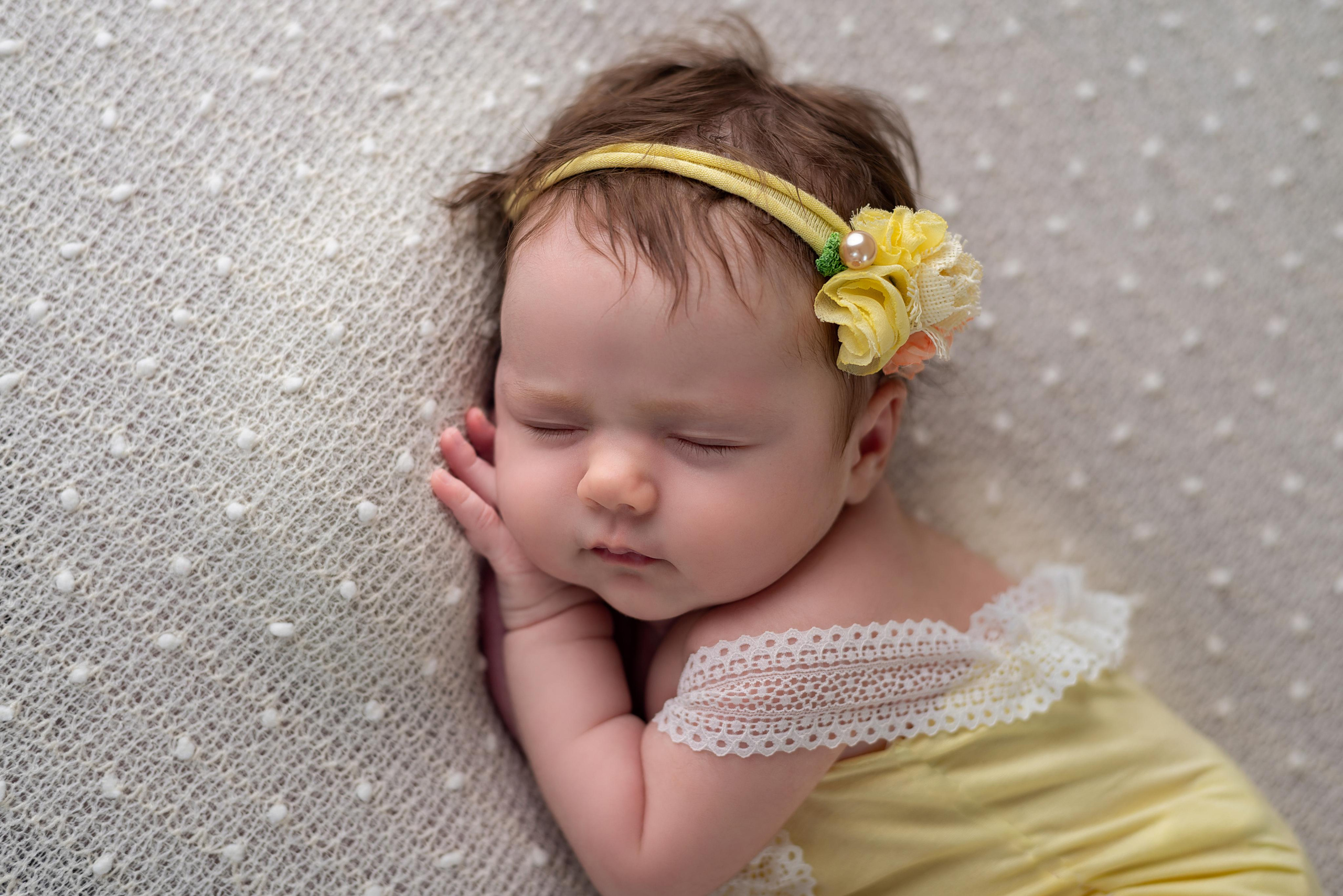 Фотограф новорожденных в городе Екатеринбург, Дегтярск, Ревда newborn. Фотограф новорожденных в Екатеринбурге Анастасия Карманова