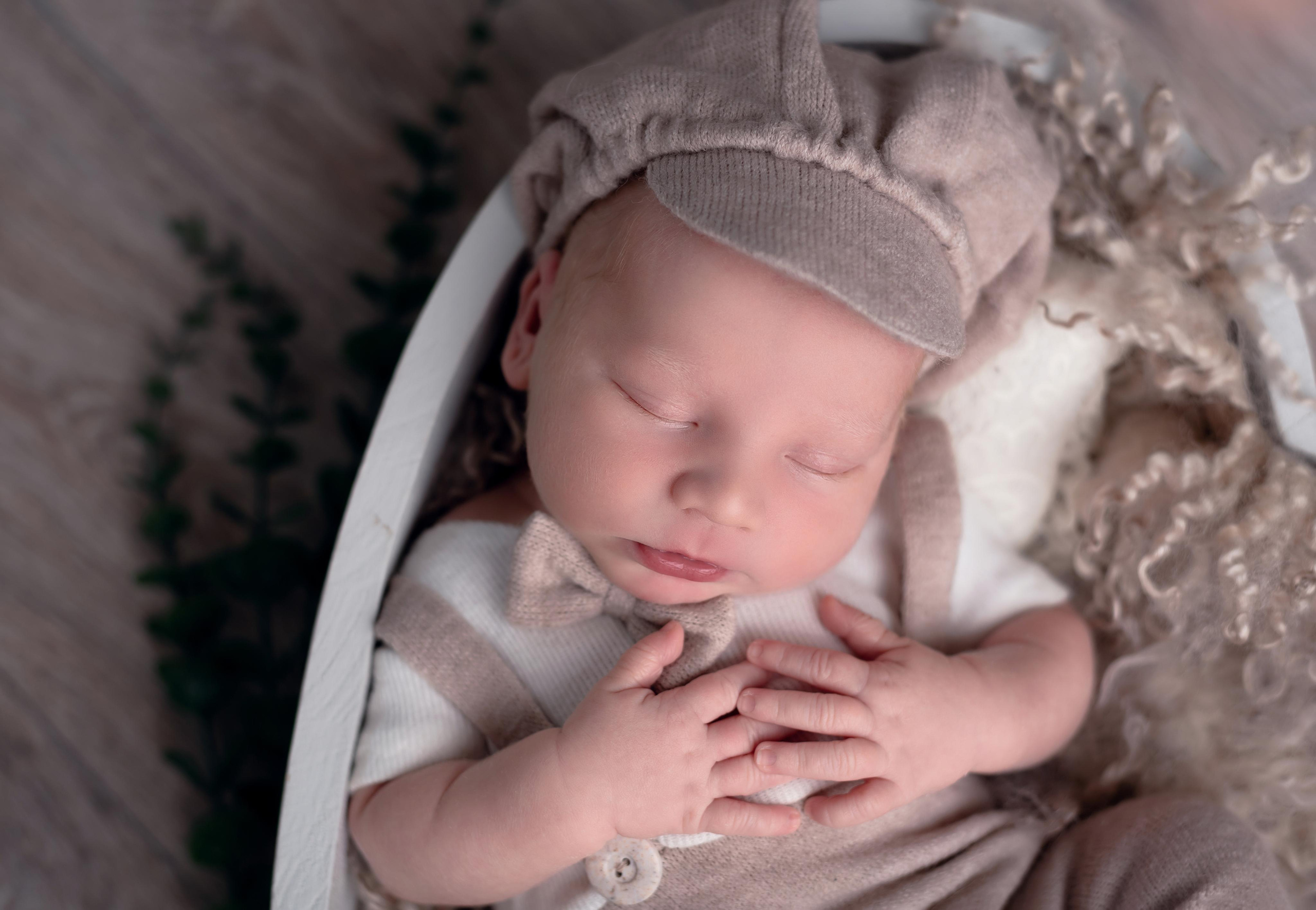 Фотограф новорожденных в Екатеринбурге Анастасия Карманова