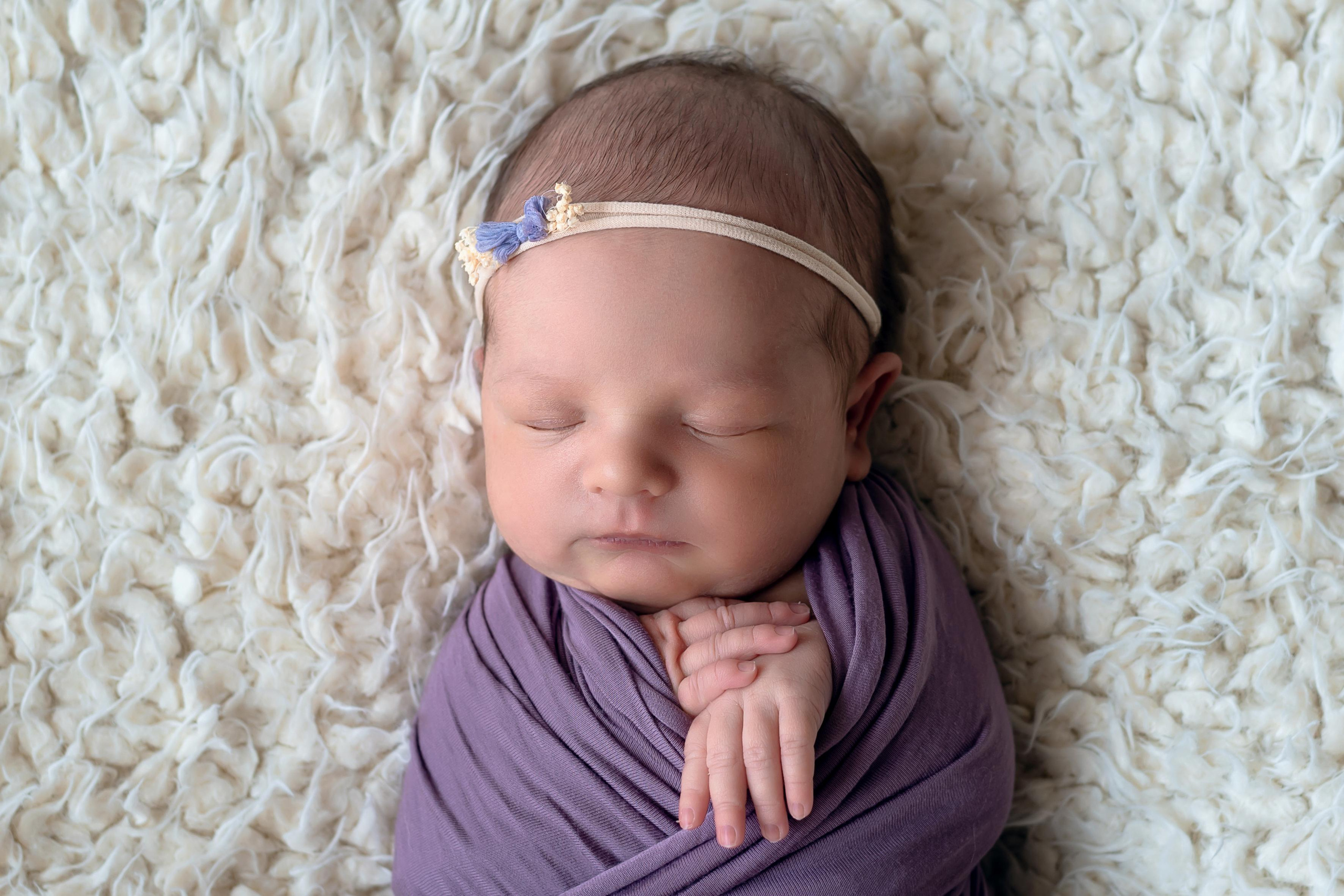 Фотограф новорожденных в городе Екатеринбург, Дегтярск, Ревда newborn. Фотограф новорожденных в Екатеринбурге Анастасия Карманова