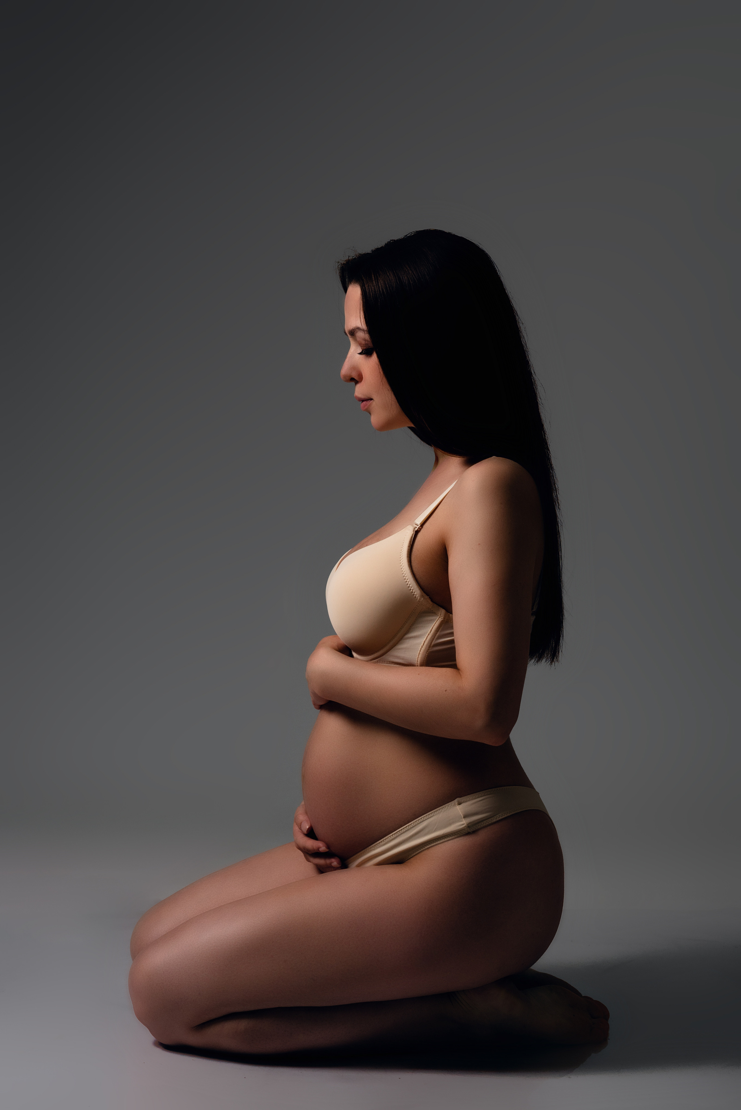 БЕРЕМЕННОСТЬ В СТИЛЕ VOGUE. Фотограф новорожденных в Екатеринбурге Анастасия Карманова