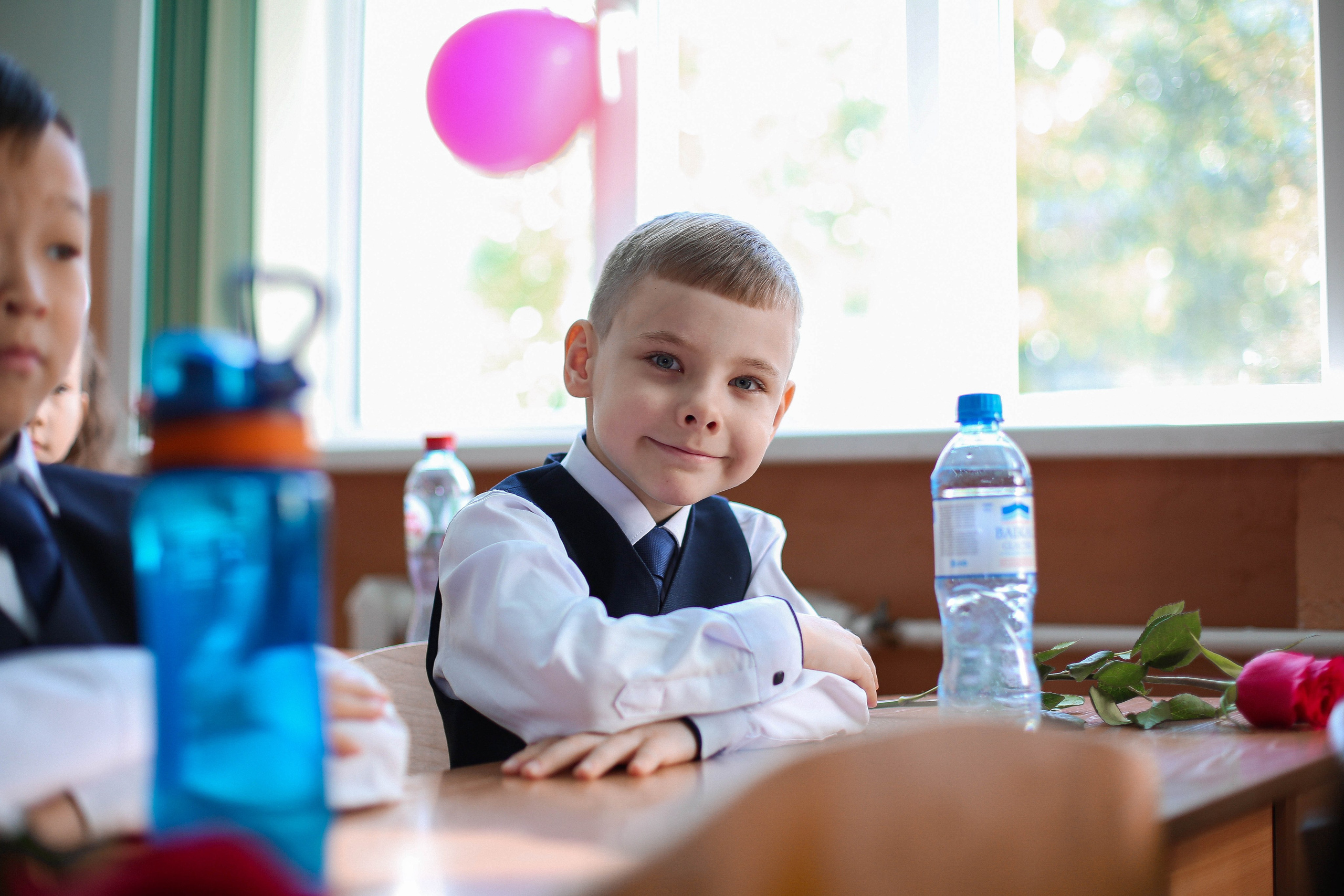 День знаний 2024. Свадебный и Школьный фотограф Улан-Удэ Бурятия Джулия Топоева Выпускные альбомы Фотограф на мероприятие