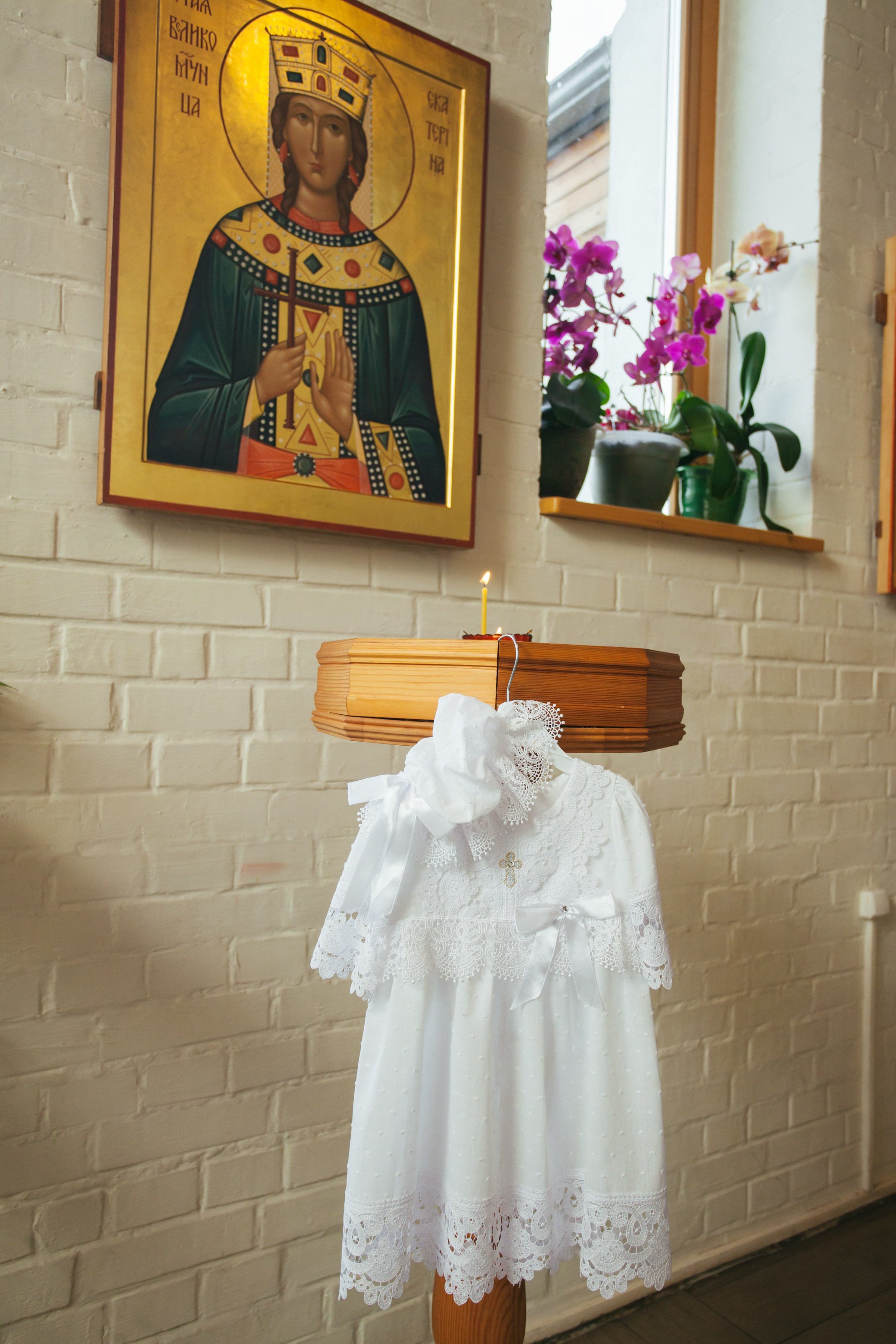 Крещение храм Сошествия святого Духа, г. Колпино. Фотограф на крещение в Санкт Петербурге