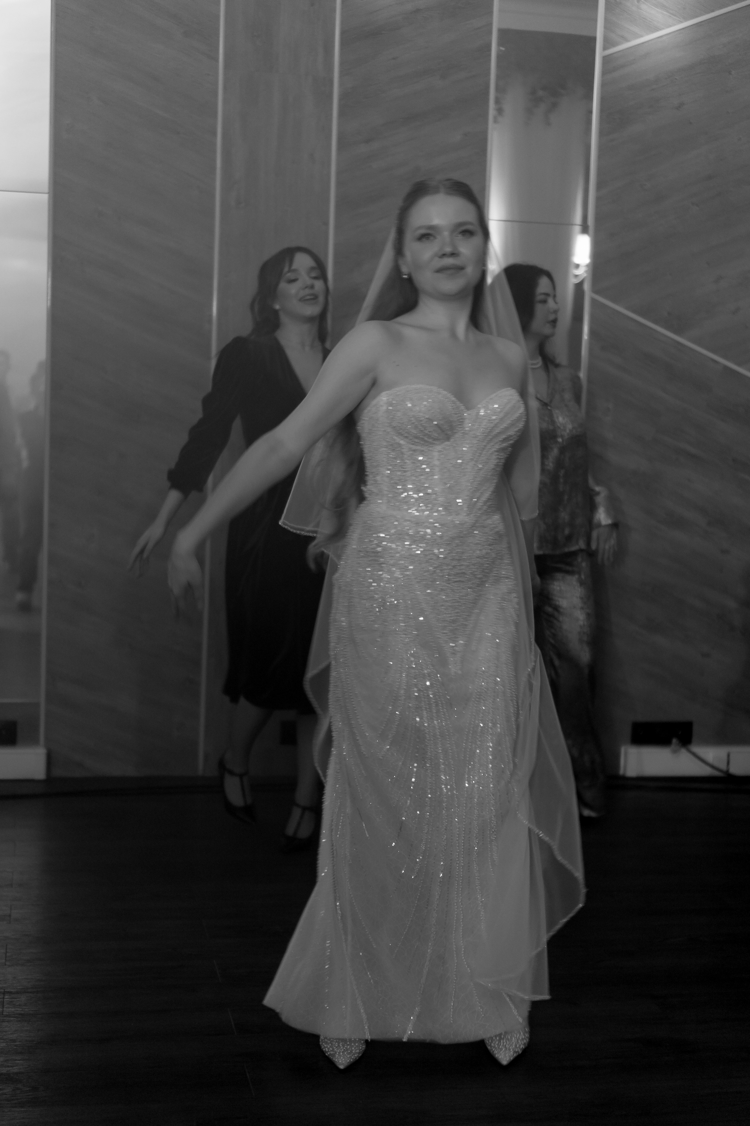 СЬЕМКА СВАДЕБНОГО БАНКЕТА (СНЯТО В СИБИРЕ В НИЖНЕВАРТОВСКЕ). Профессиональный фотограф, Санкт-Петербург — Виктория Богомолова