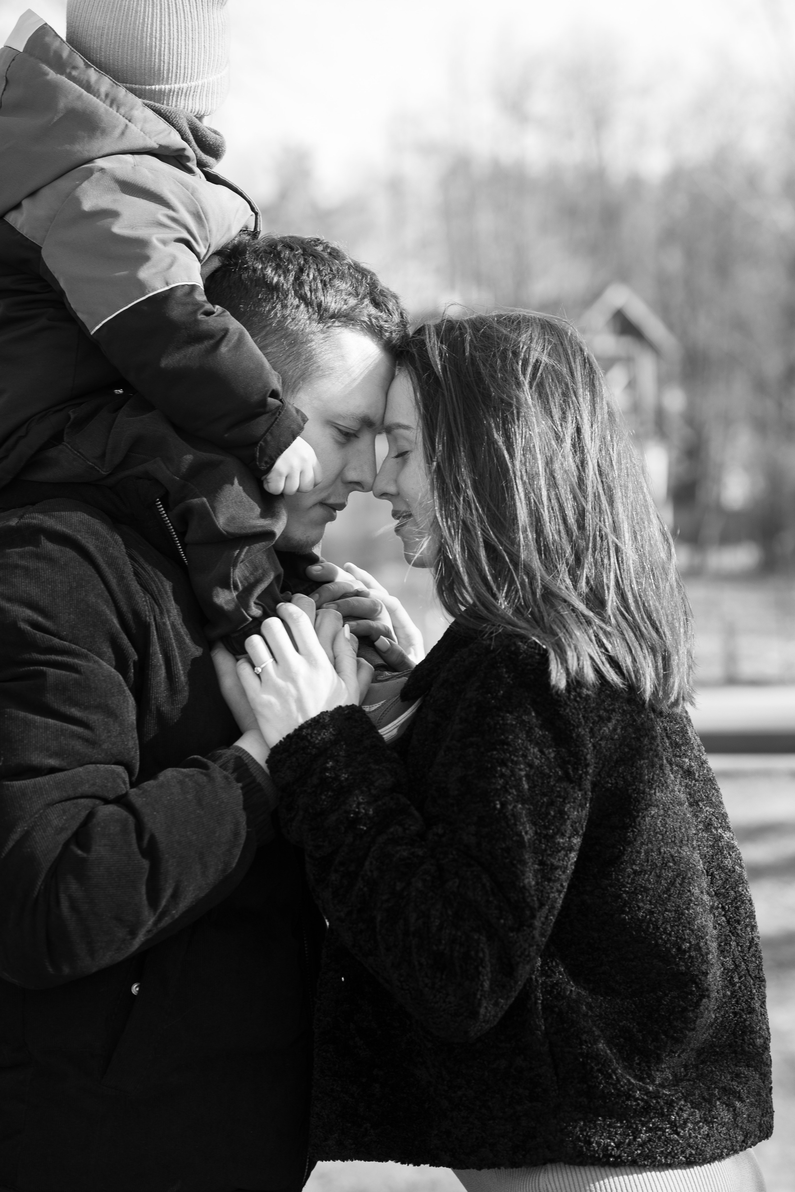 Екатерина, Артем и Родион. Семейный фотограф на выписку из роддома и крещение Минск Настя Гришук