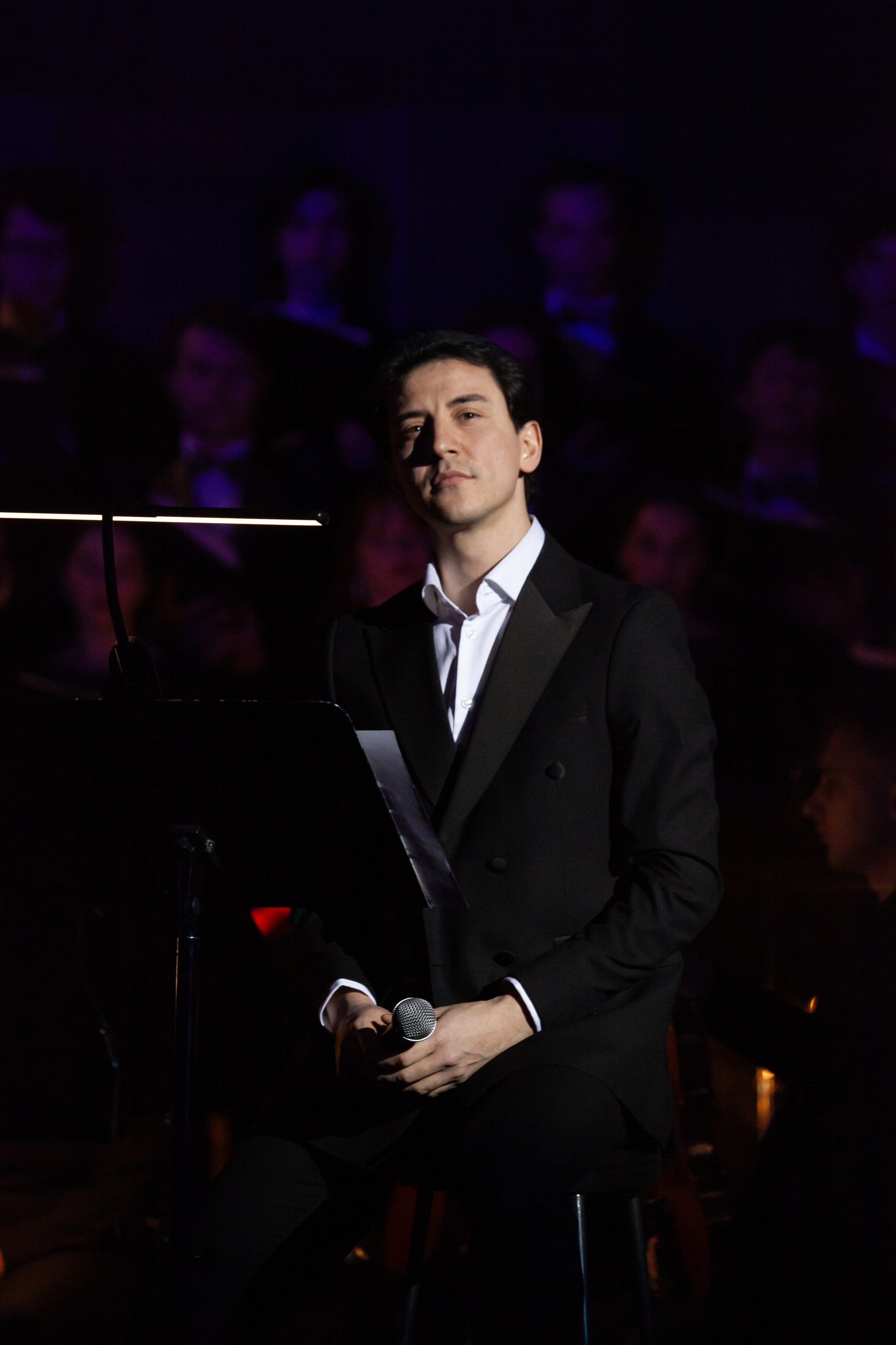 Свет моей любви. Руслан Закиров. 07.03.24. Профессиональное фото в Казани: от идеи до результата. Фотограф Яна Мур