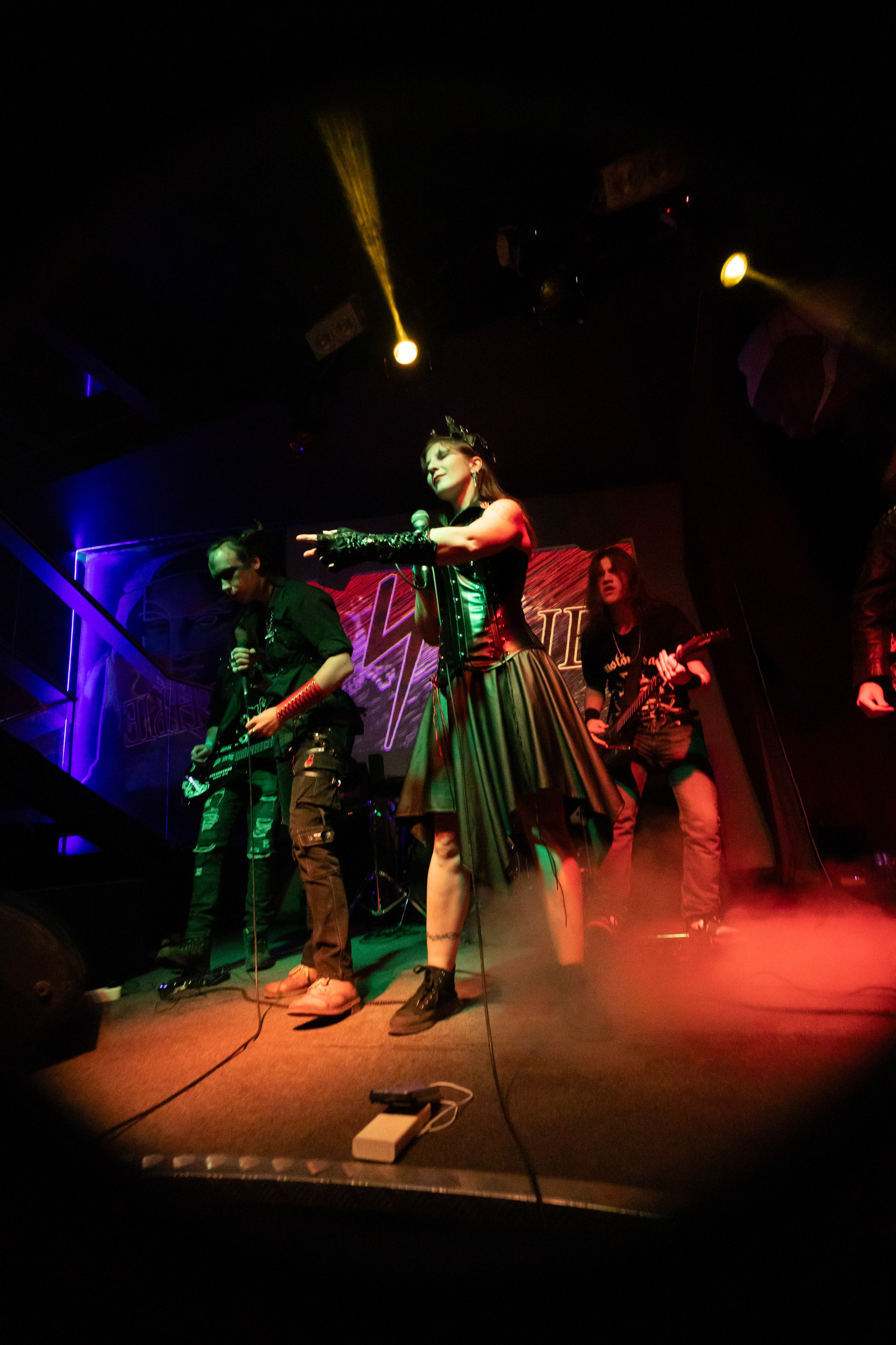 Иные. Rock night, клуб-галерея Эрмитаж. 15.11.2024. Фотограф Регина Крикунова г. Красноярск