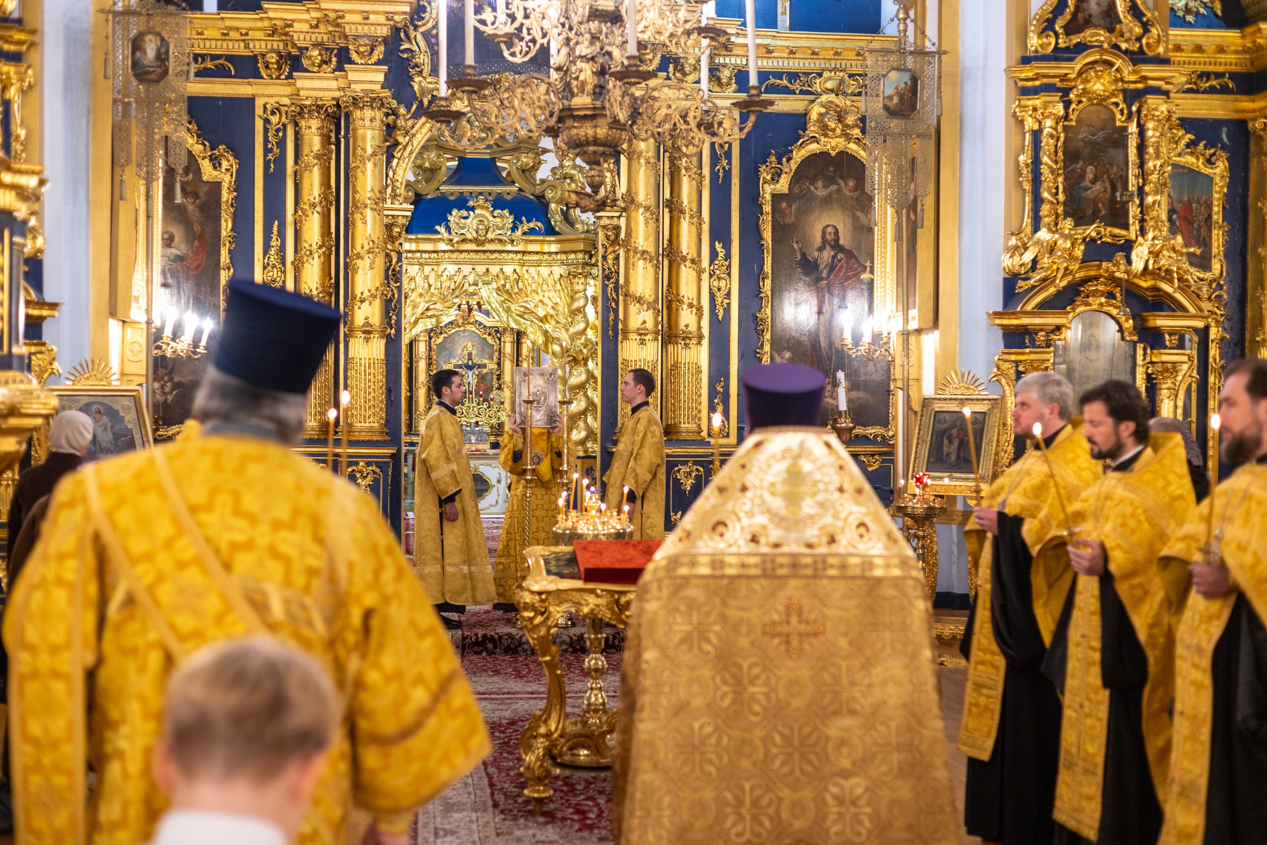 Неделя 18-я по Пятидесятнице. Обретение мощей свт. Иоанна, архиеп. Шанхайского и Сан-Францисского. НИКОЛО-БОГОЯВЛЕНСКИЙ МОРСКОЙ СОБОР