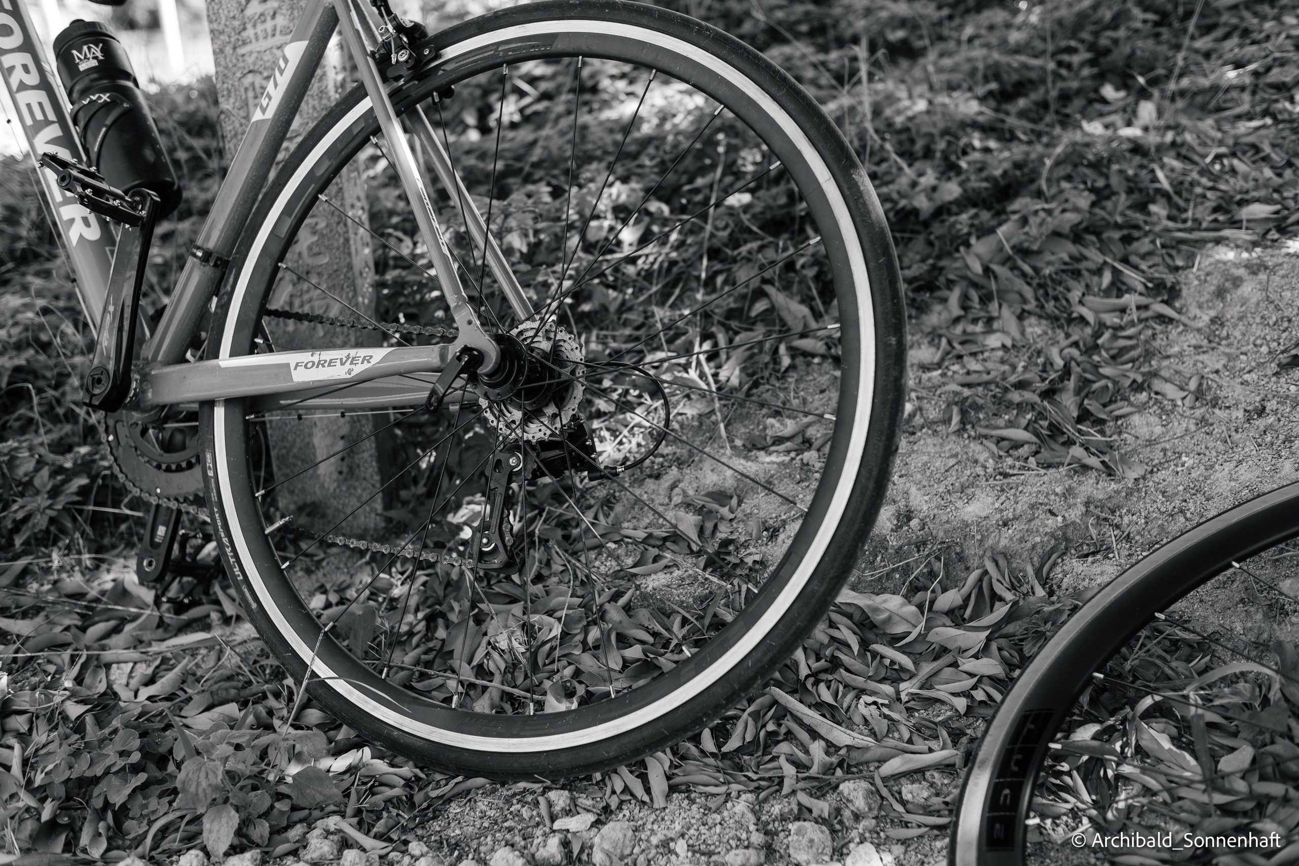 The first time on a road bike. Photographer in Guangzhou, China. Archibald Sonnenhaft