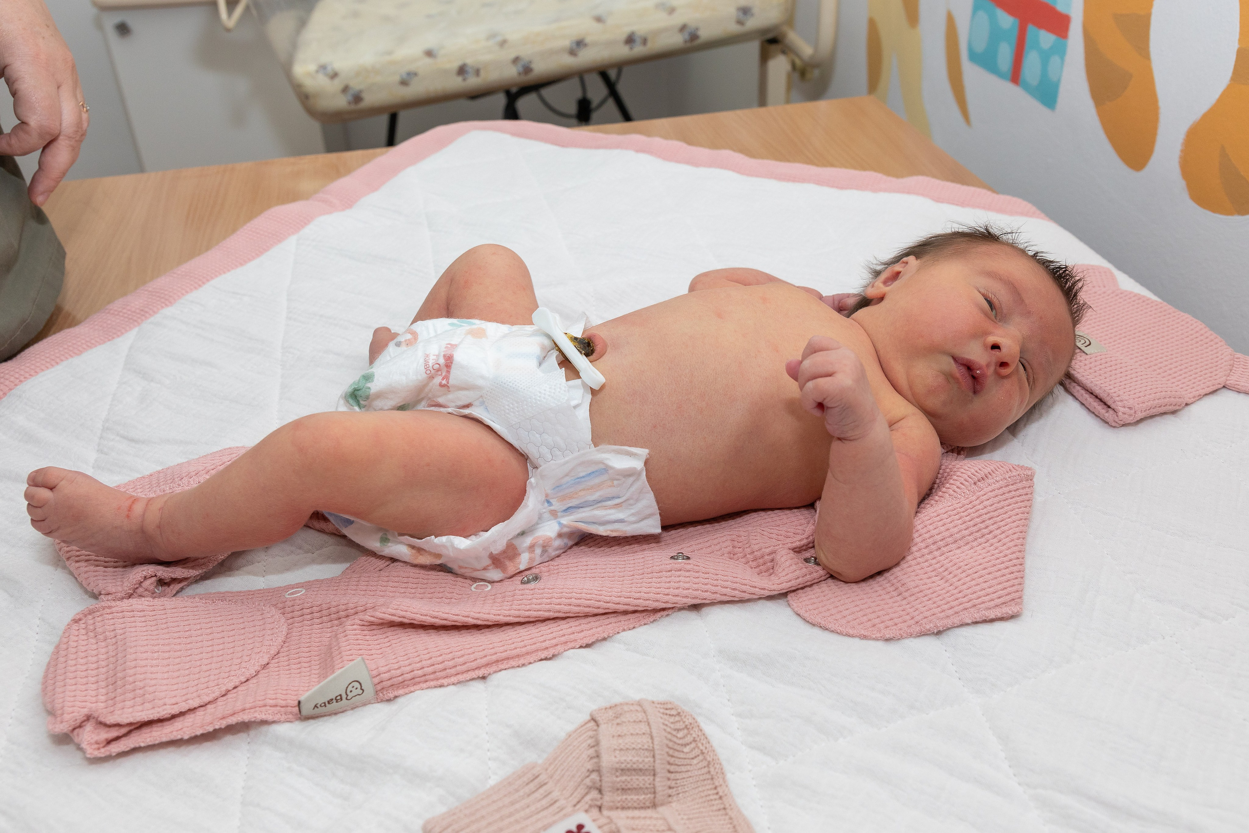 Выписка из роддома. Свадебный, семейный, школьный Фотограф и видеограф Худаноговы Александр и Ирина г. Зеленогорск, Красноярск