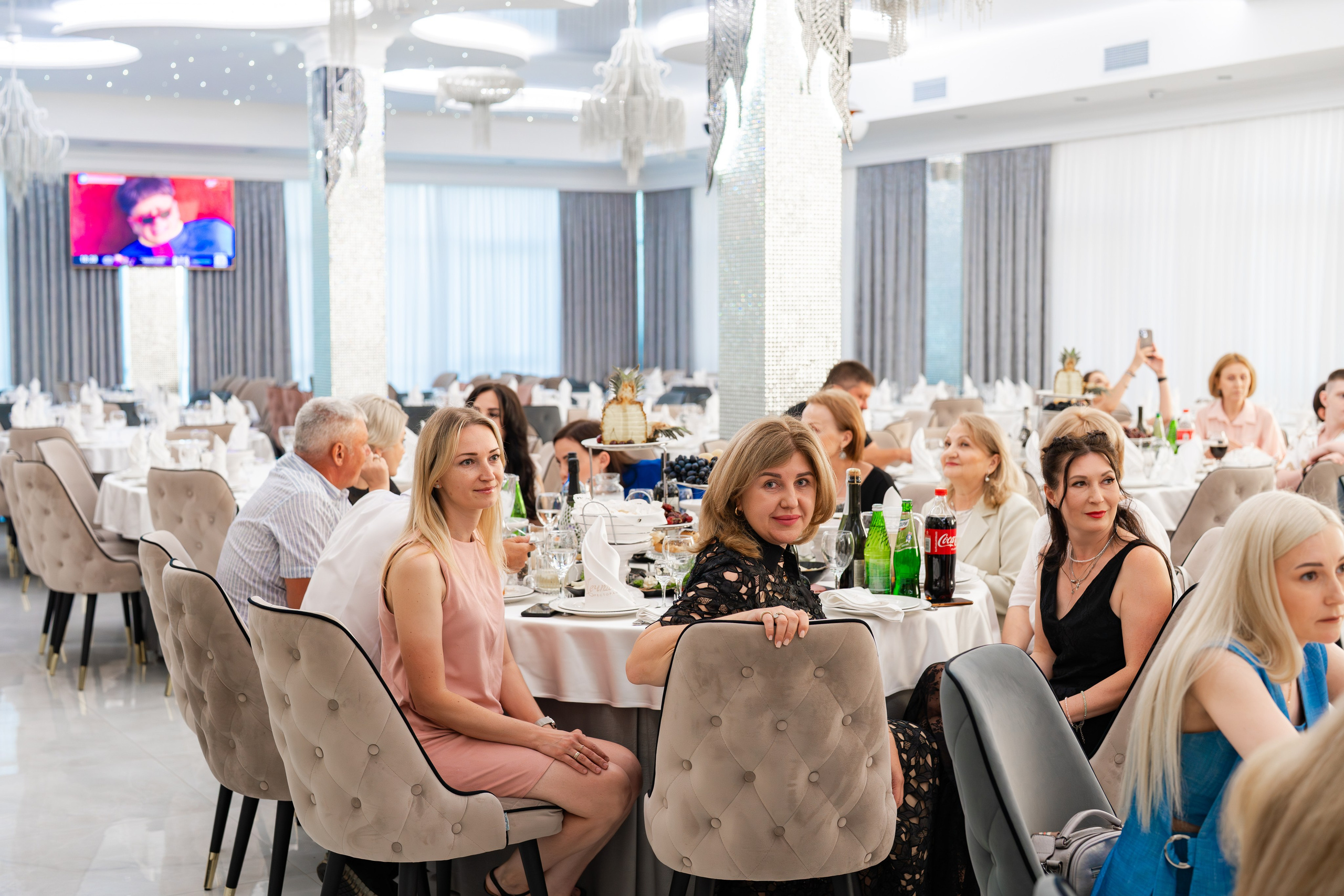 Школьный бал. Фотограф видеограф Геннадий Янбаев в Сочи, Краснодаре