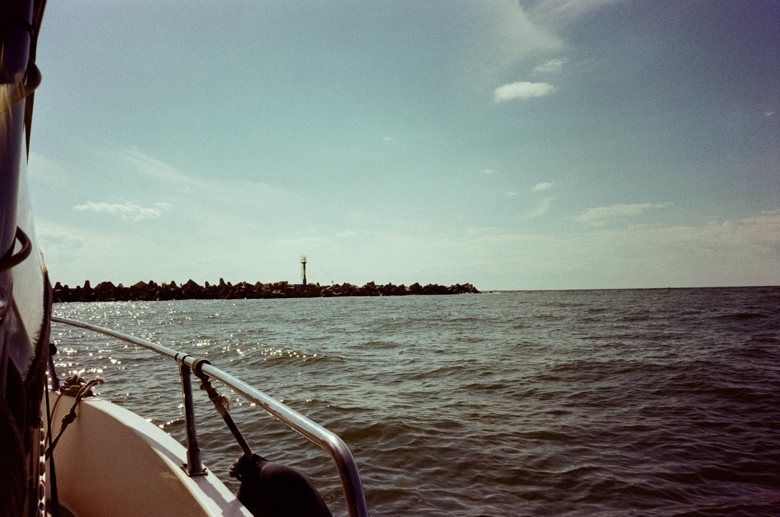 Прогулка на катере по Калининградскому заливу. Алые паруса. Фотограф-документалист Мария Осокина