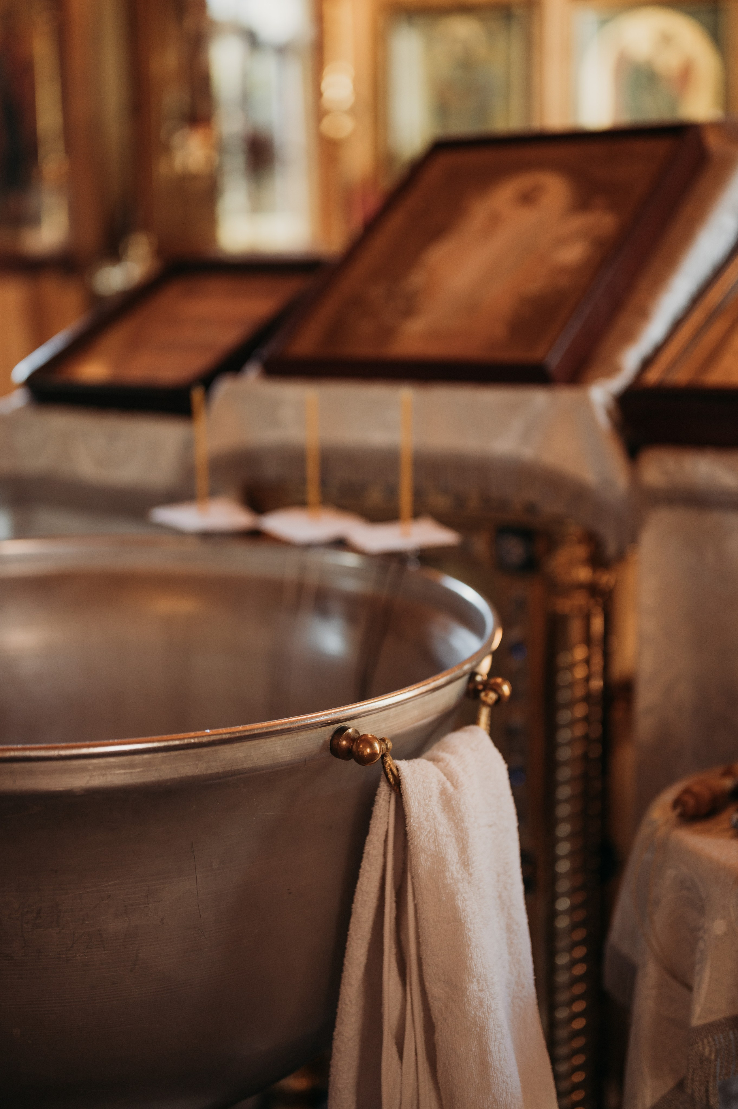 Никита — Храм Святителя Петра Митрополита Московского. Дьяконова Валерия семейный и детский фотограф в Санкт-Петербурге