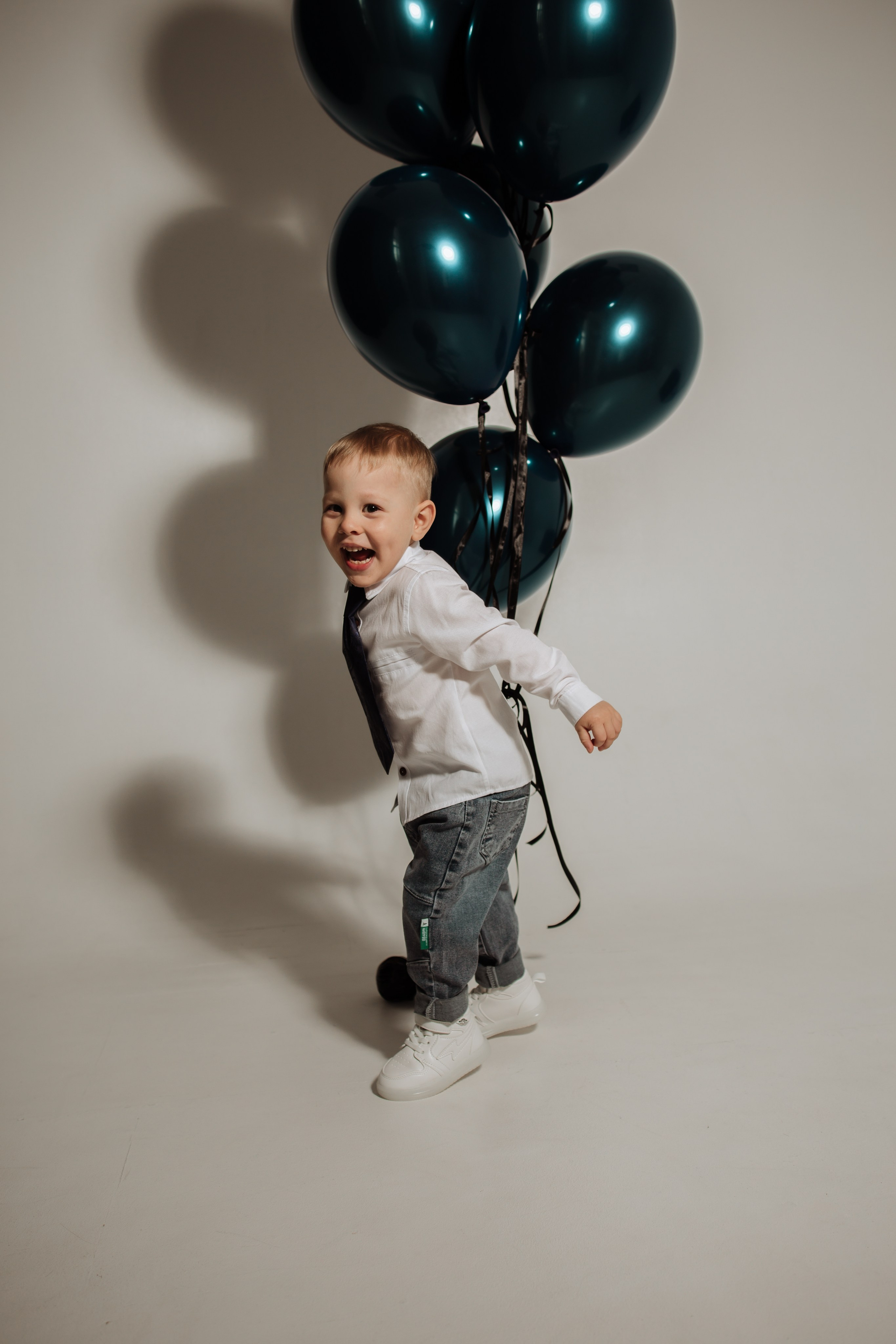 День рождение в студии с циклорамой. Photo Bogdanova