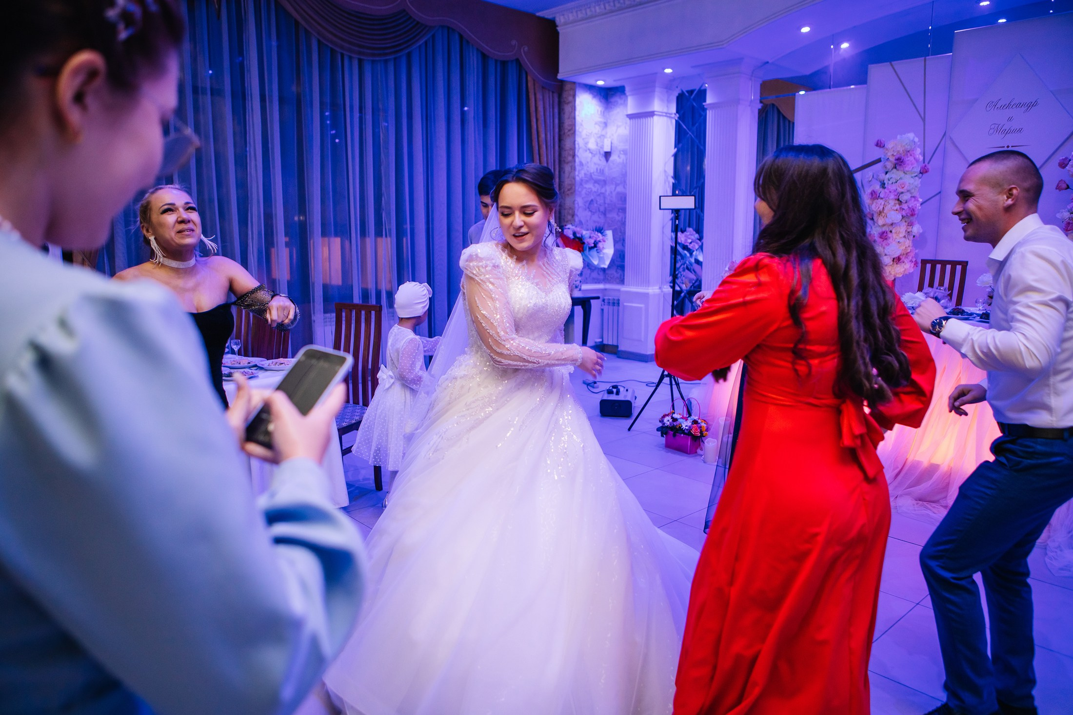 Александр и Мария. Фотографы в городе Волгограде — Людмила Агеева и Алексей Околелов