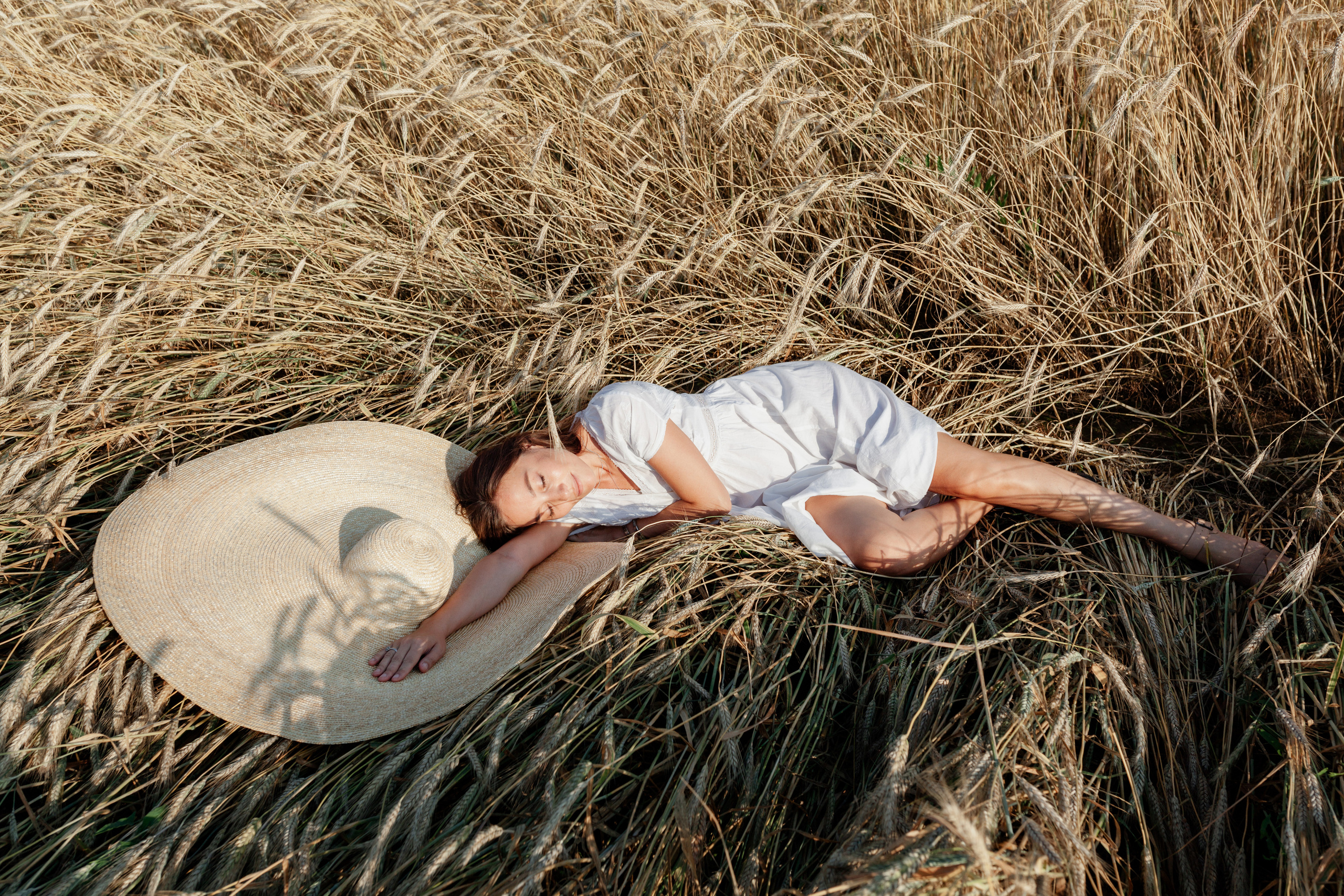 Съёмка во ржи. Гульназ. Женский трансформационный фотограф в Казани Гульназ Зайнутдинова