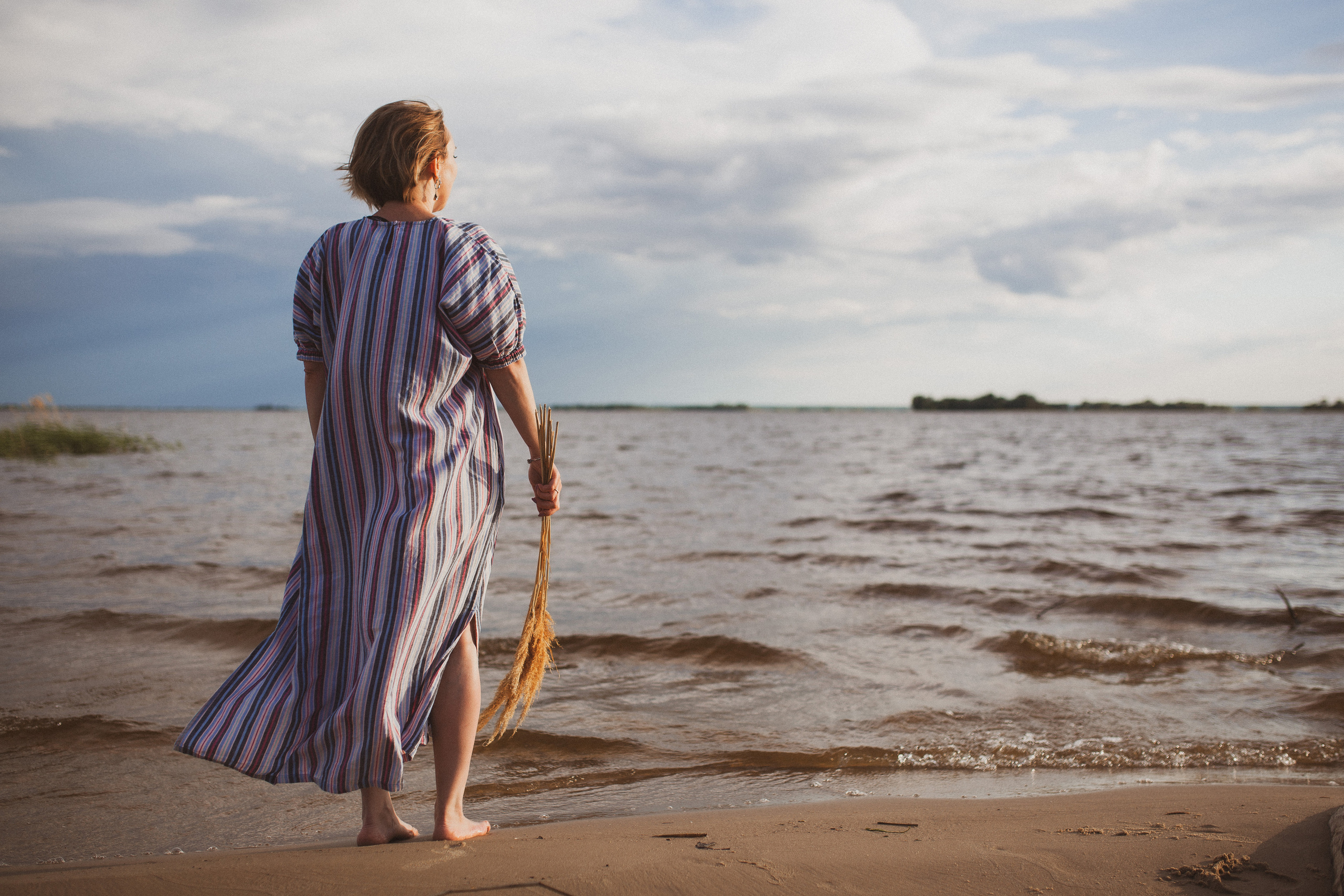 Камское море. Ландыш. Женский трансформационный фотограф в Казани Гульназ Зайнутдинова