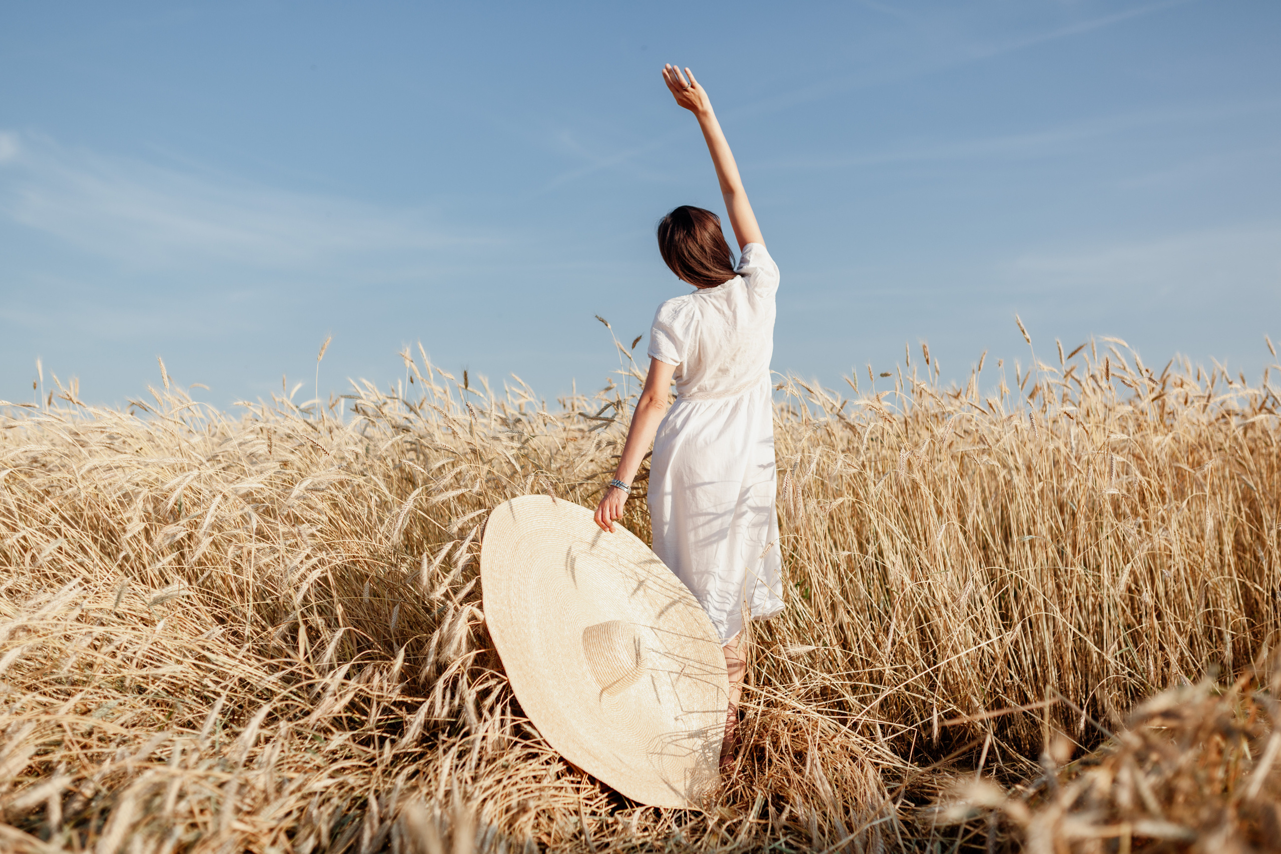 Съёмка во ржи. Гульназ. Женский трансформационный фотограф в Казани Гульназ Зайнутдинова