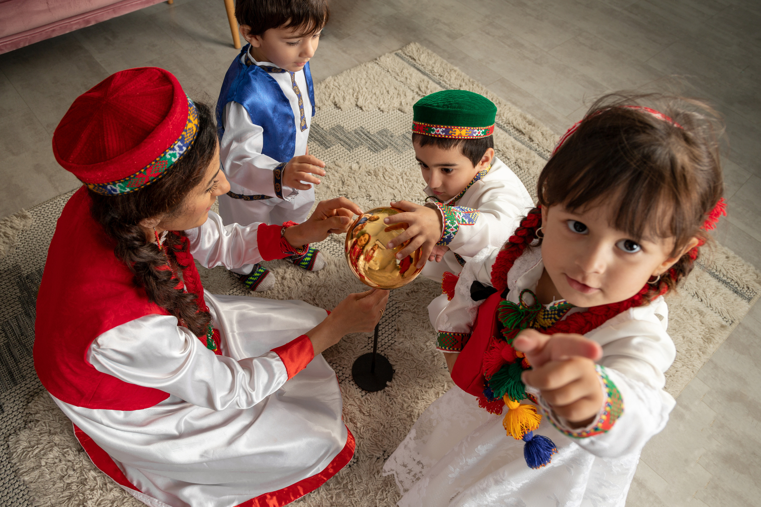 Три ураганчика и их красавицы-мамочки. Семейный и свадебный фотограф в Петербурге Евгения и Николай Шевчук