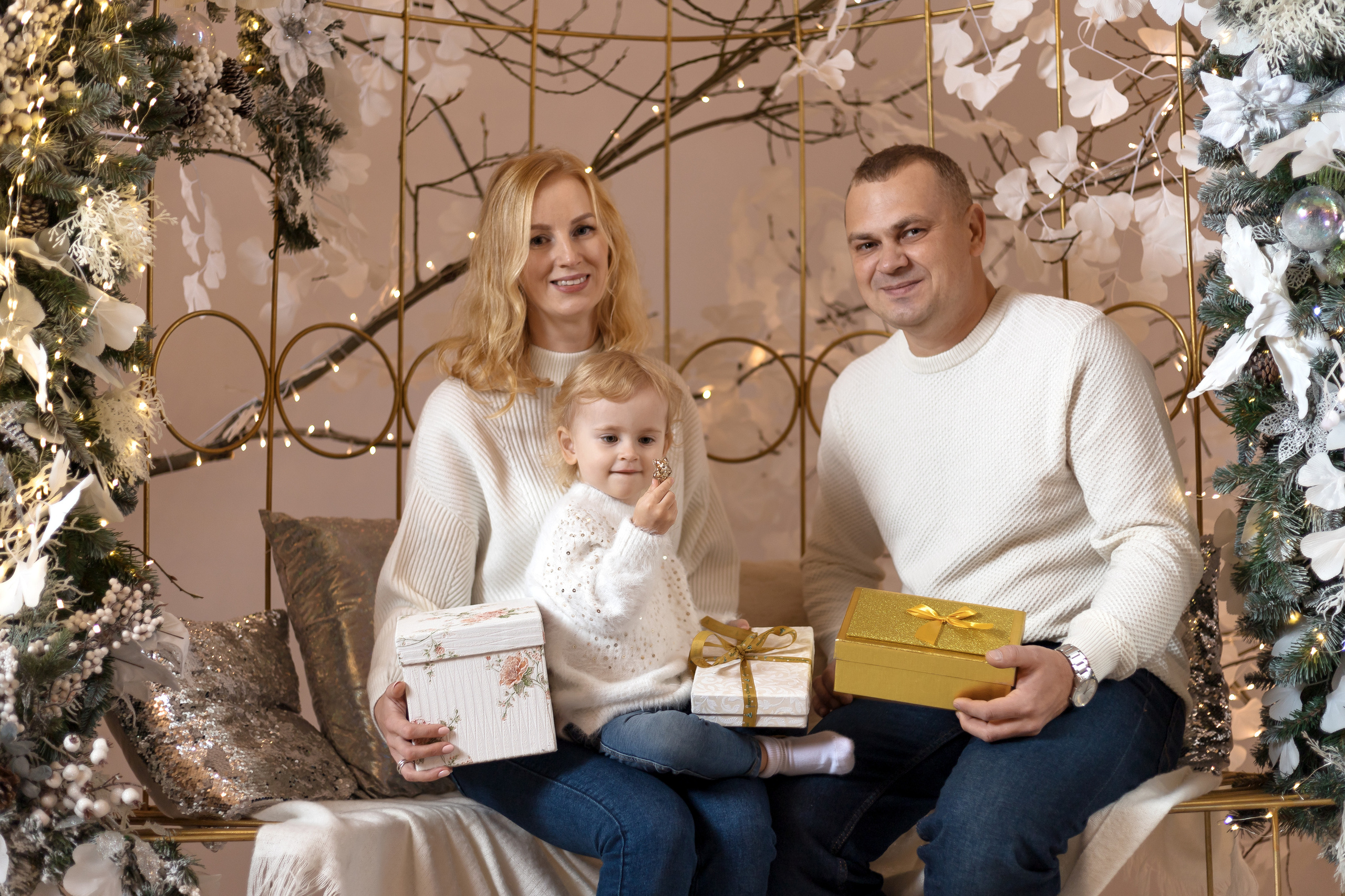 Милана + Надя + Лёша = Семья, согретая любовью. Семейный и свадебный фотограф в Петербурге Евгения и Николай Шевчук