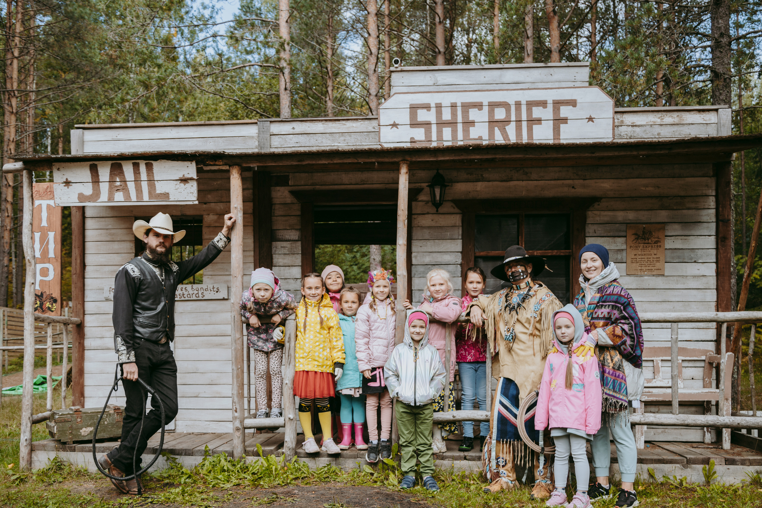 День рождения в хаски-центре «Белый ветер». Семейный и свадебный фотограф в Петербурге Евгения и Николай Шевчук