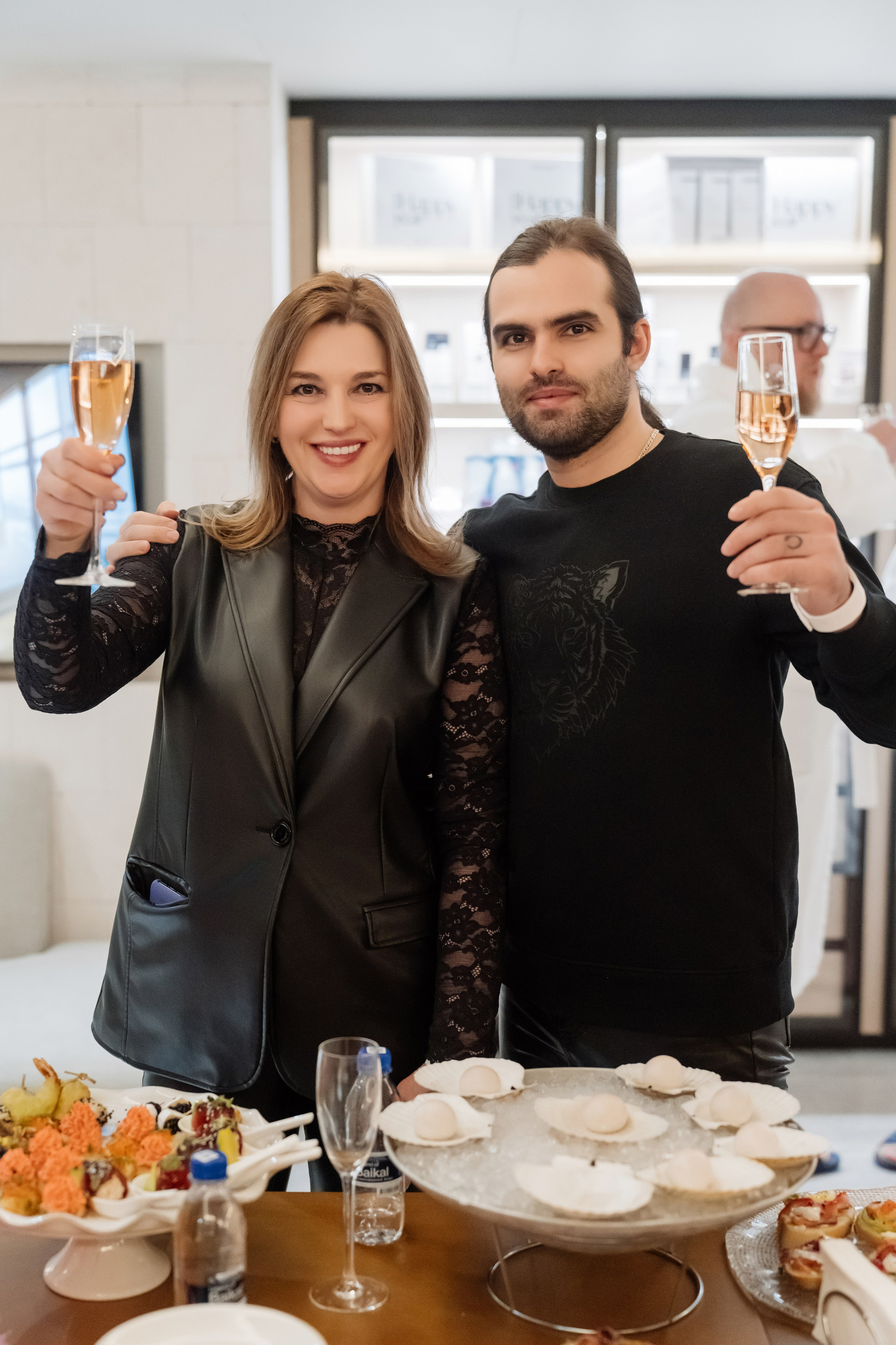 12 февраля (BENUAR Pool Party). BENUAR Restaurant