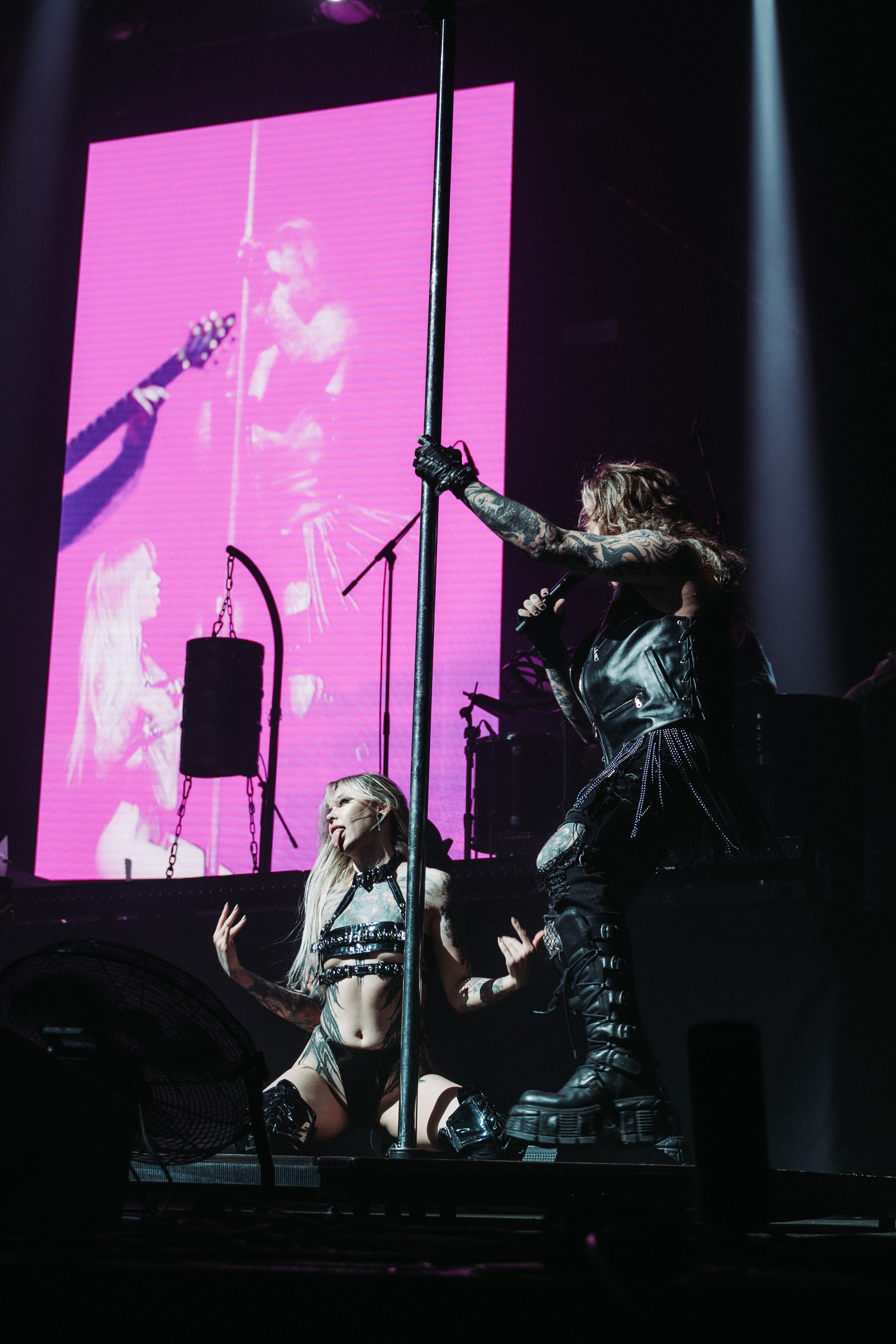 NEVERLOVE. Игорь Богатов — фотограф