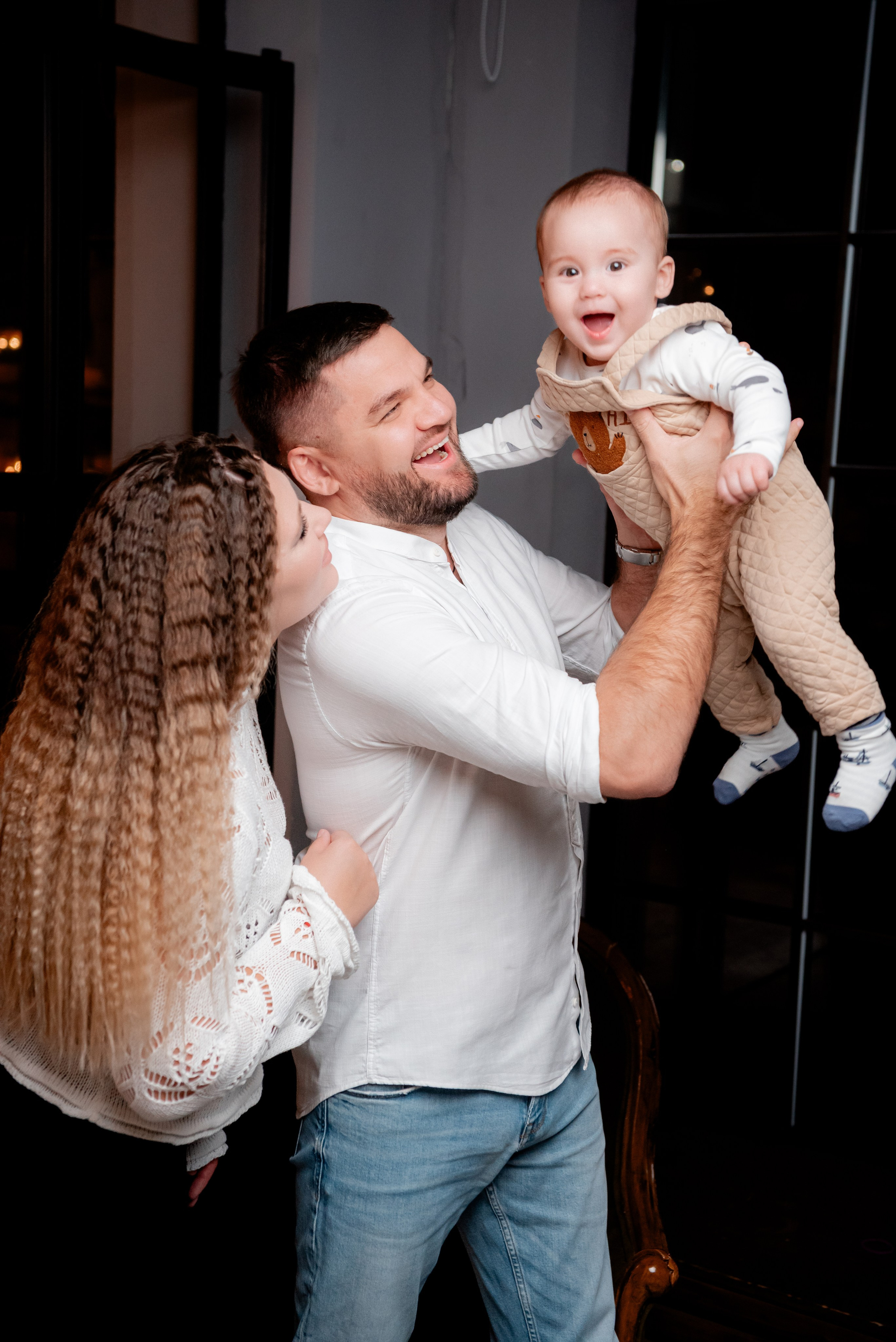 Семья Шварц в студии Атмосфера, зал Колорит. Фотограф в Волгограде и Волжском Александр Горбань