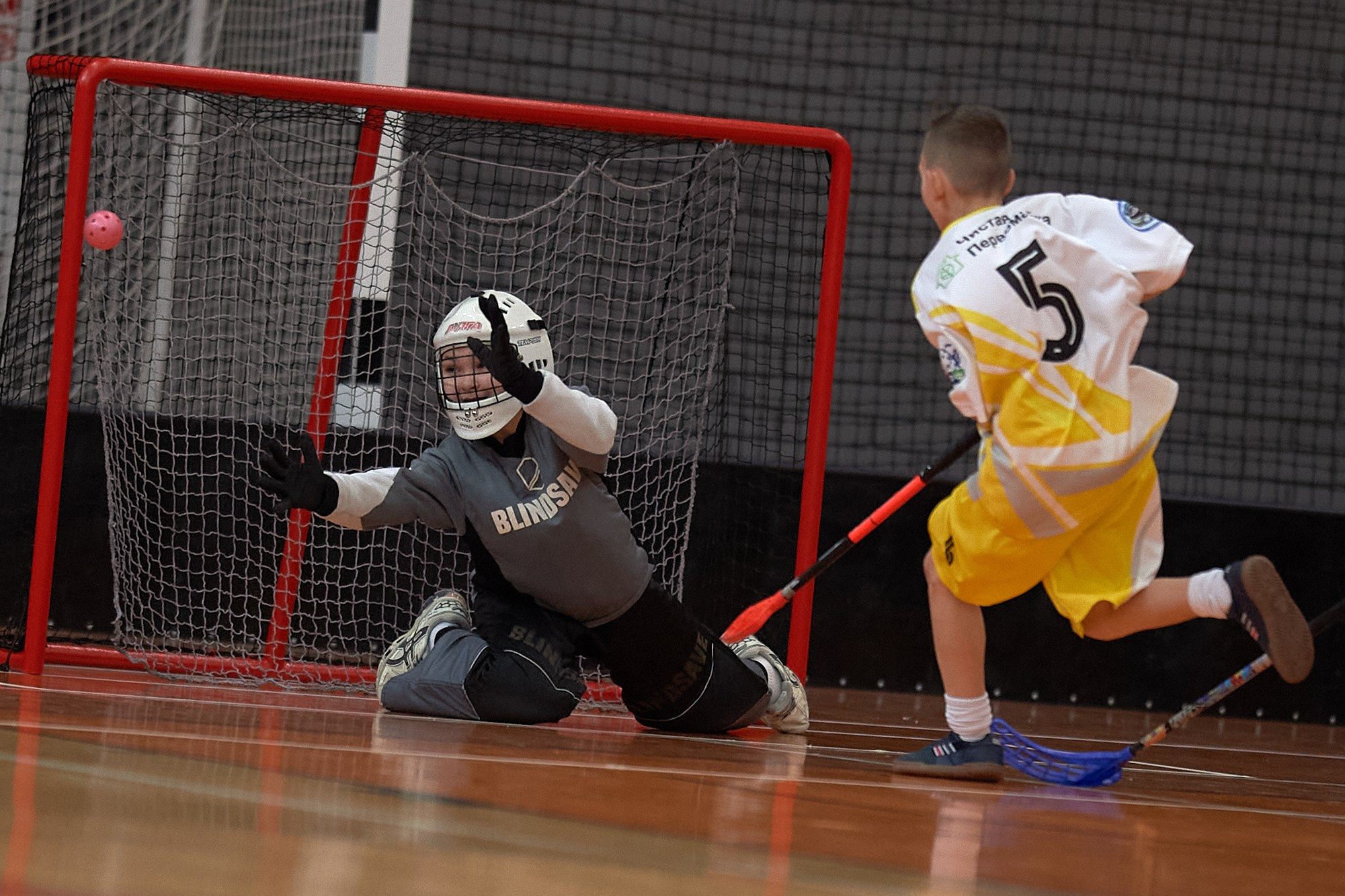 Турнир по флорболу 2025 Ника в Ижевске. Спортивный репортажный фотограф в Ижевске Сергей Мерзляков