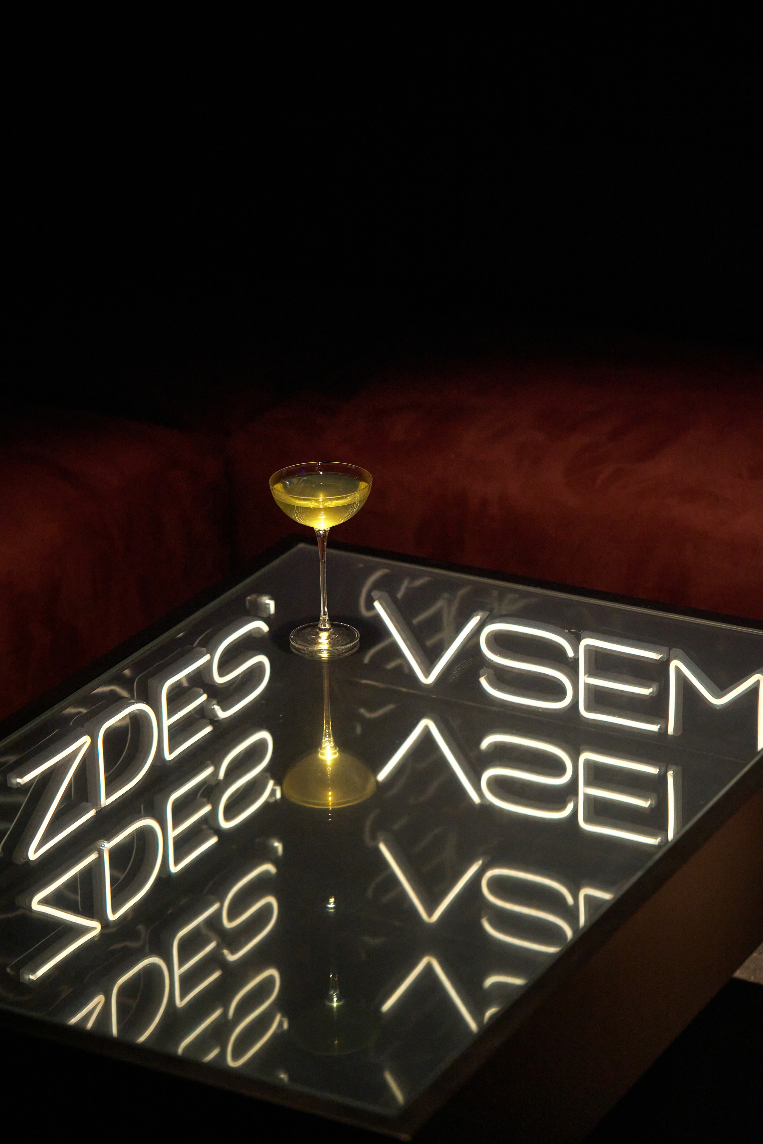 Backroom. Контент фотограф в Москве Александр Хитько