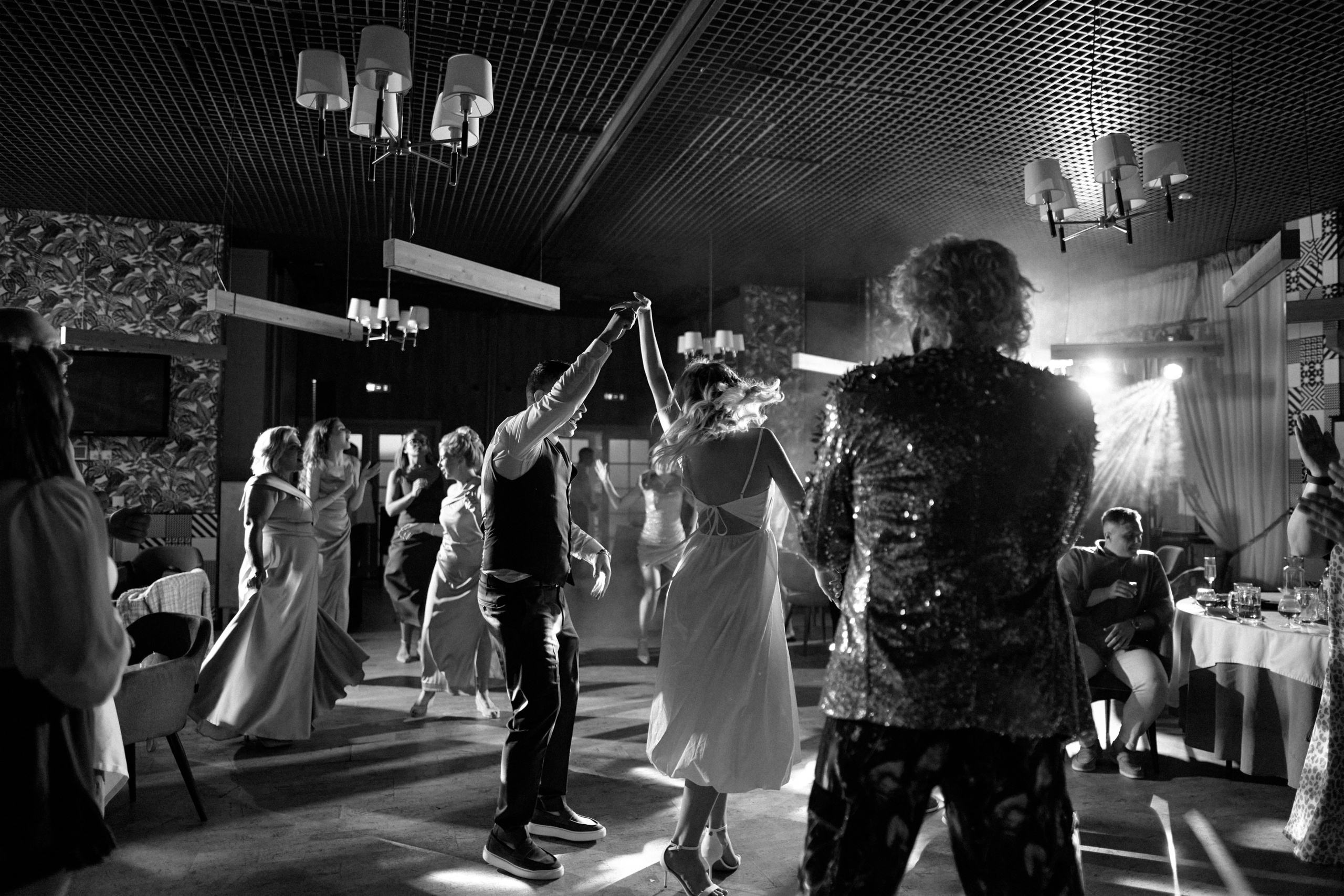 Роман & Арина. Сестры Карабаза. Фотографы и ретушеры в Москве и Санкт-Петербурге