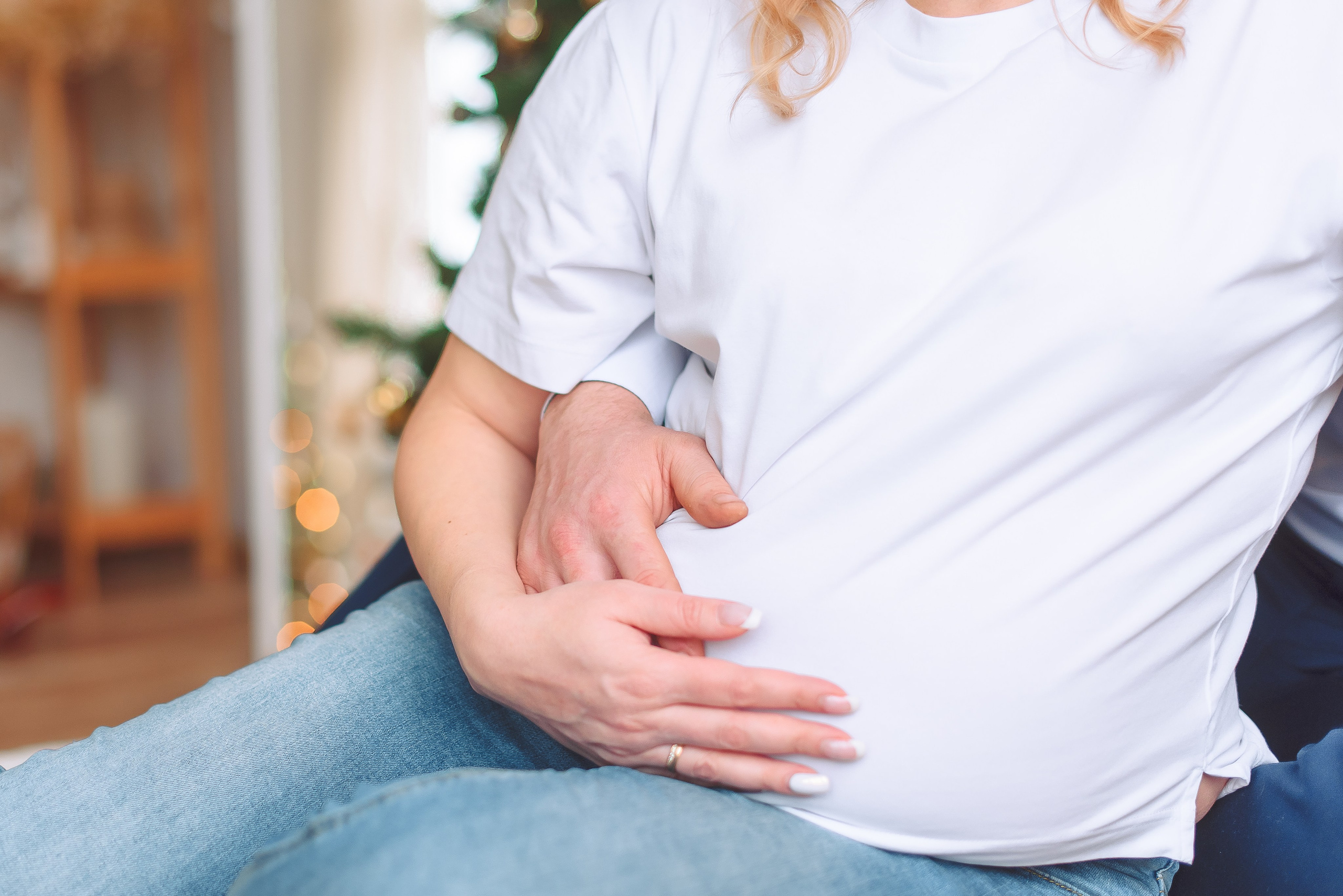 Семейная фотосессия ожидания малыша в DreamStudio. Свадебный и семейный фотограф в Москве Юлия Винник