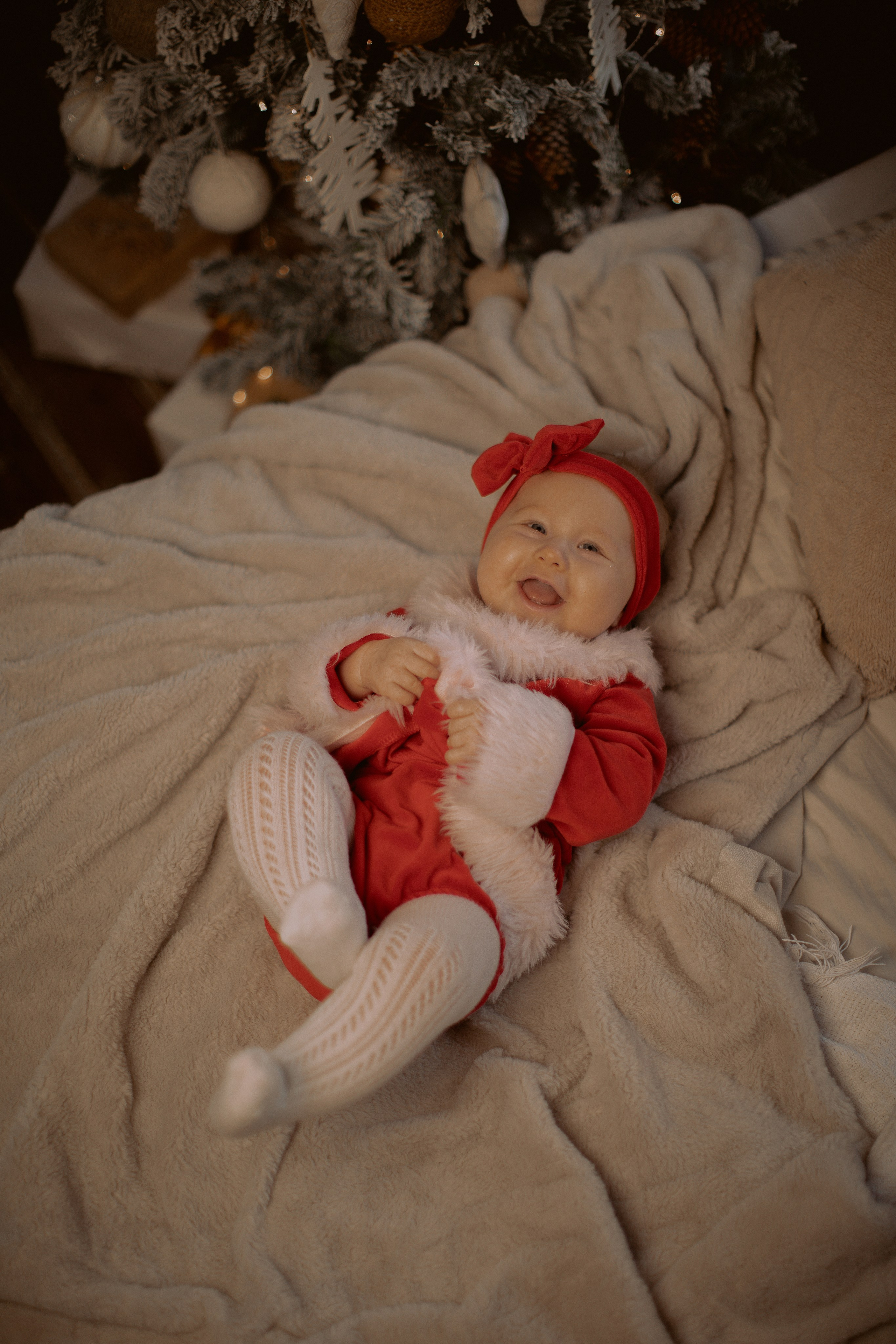 Первая новогодняя фотосессия малышки Эмилии. Фотограф в Нижнем Новгороде