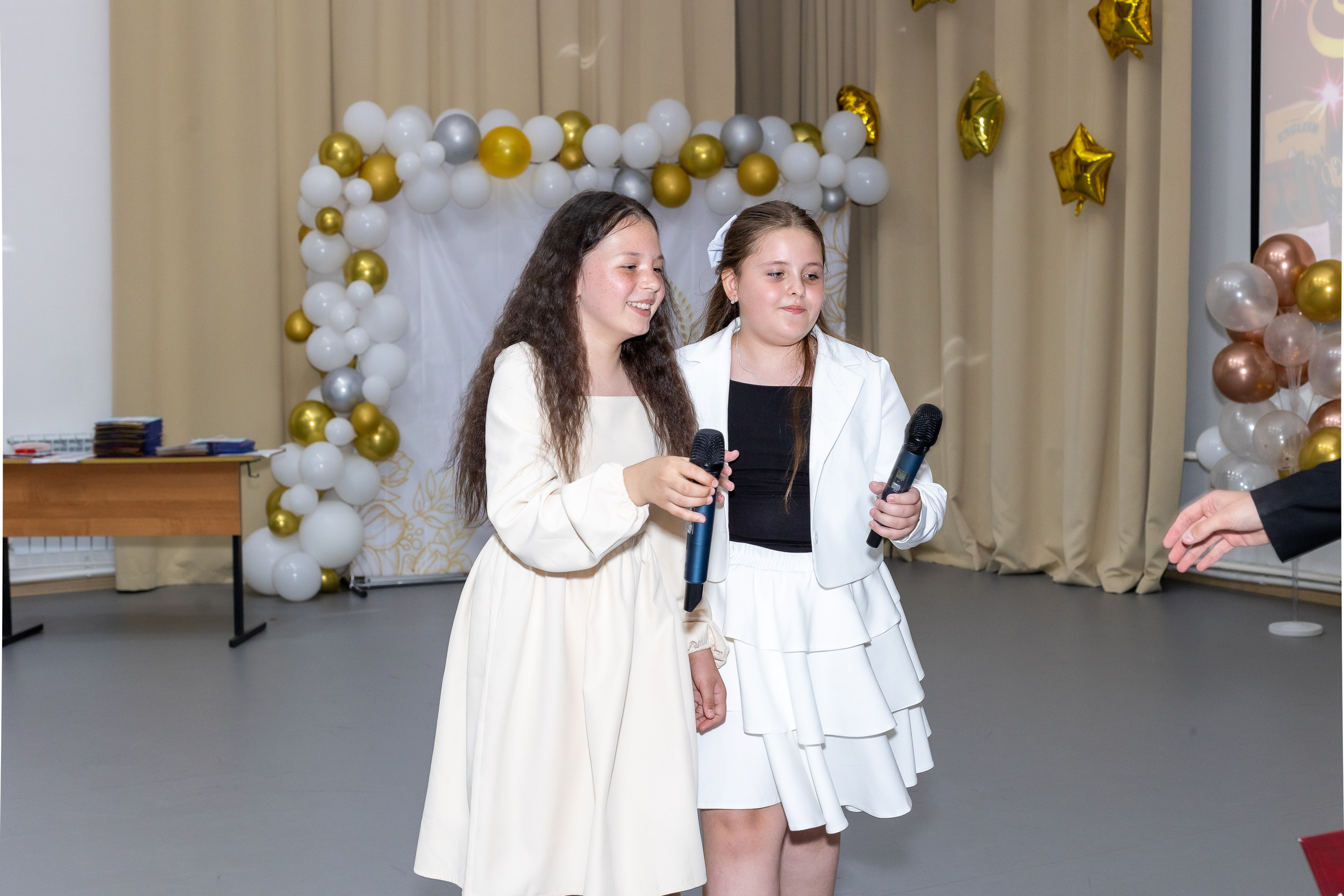 Вручение аттестата 2025. Выпускные альбомы Майкоп, Краснодар Елена Золотарева