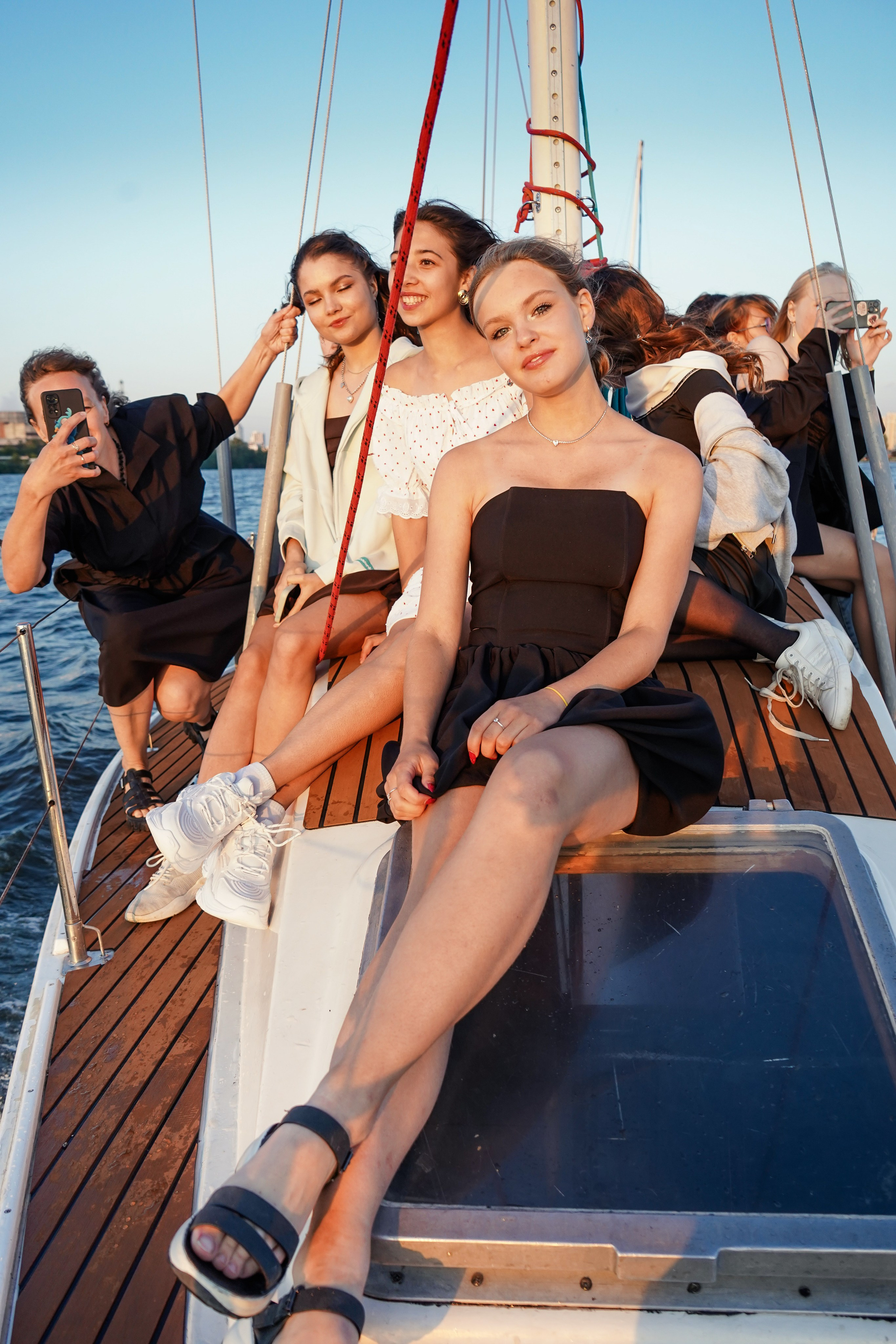 Выпускной 9 класса школа 19 в Коматек. Семейный и портретный фотограф в Екатеринбурге Анна Лобанова