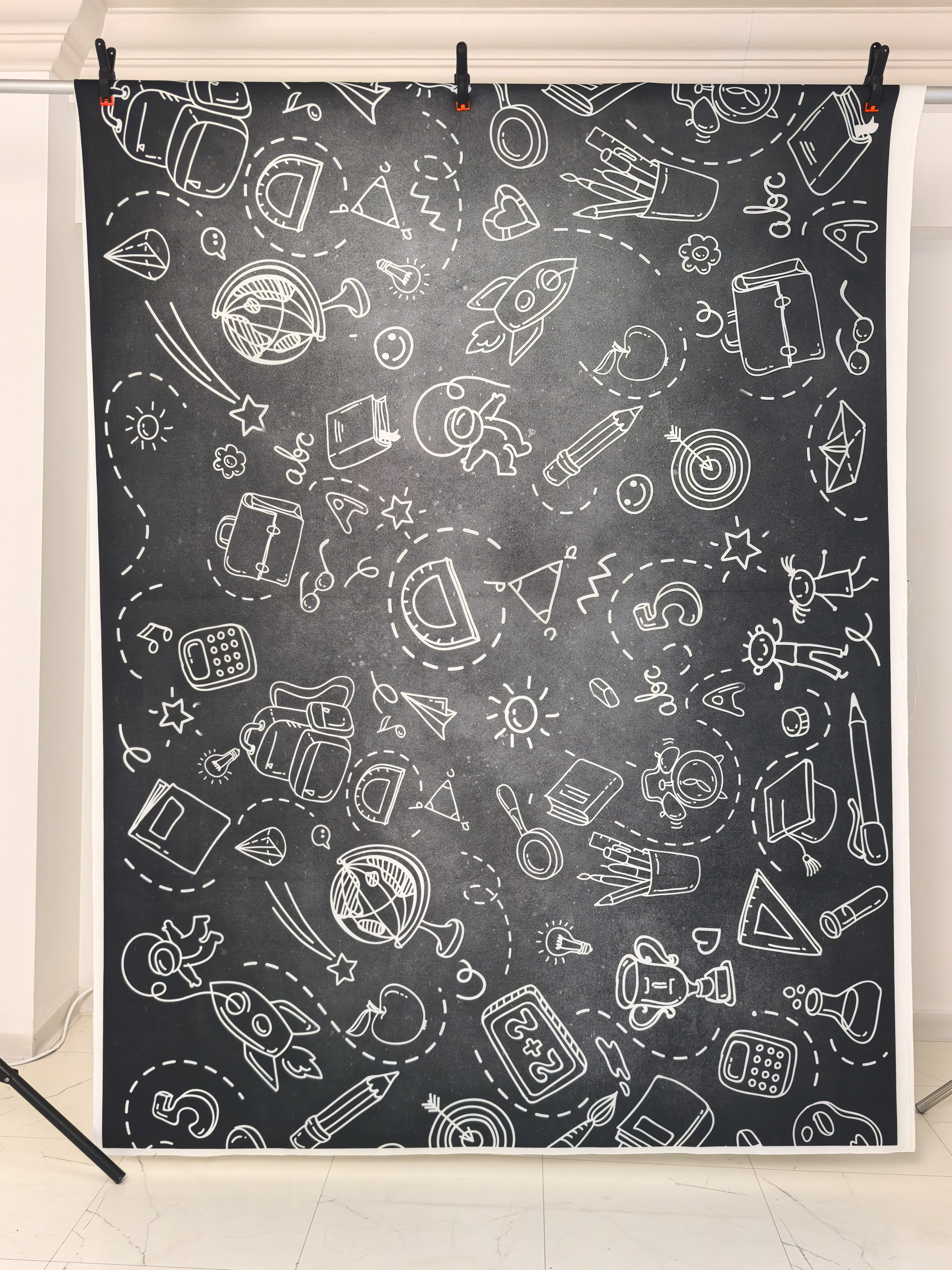 ИНТЕРЬЕРНЫЙ ФОТОФОН. Выпускные альбомы в Донецке и ДНР. Фотограф Донецк и ДНР