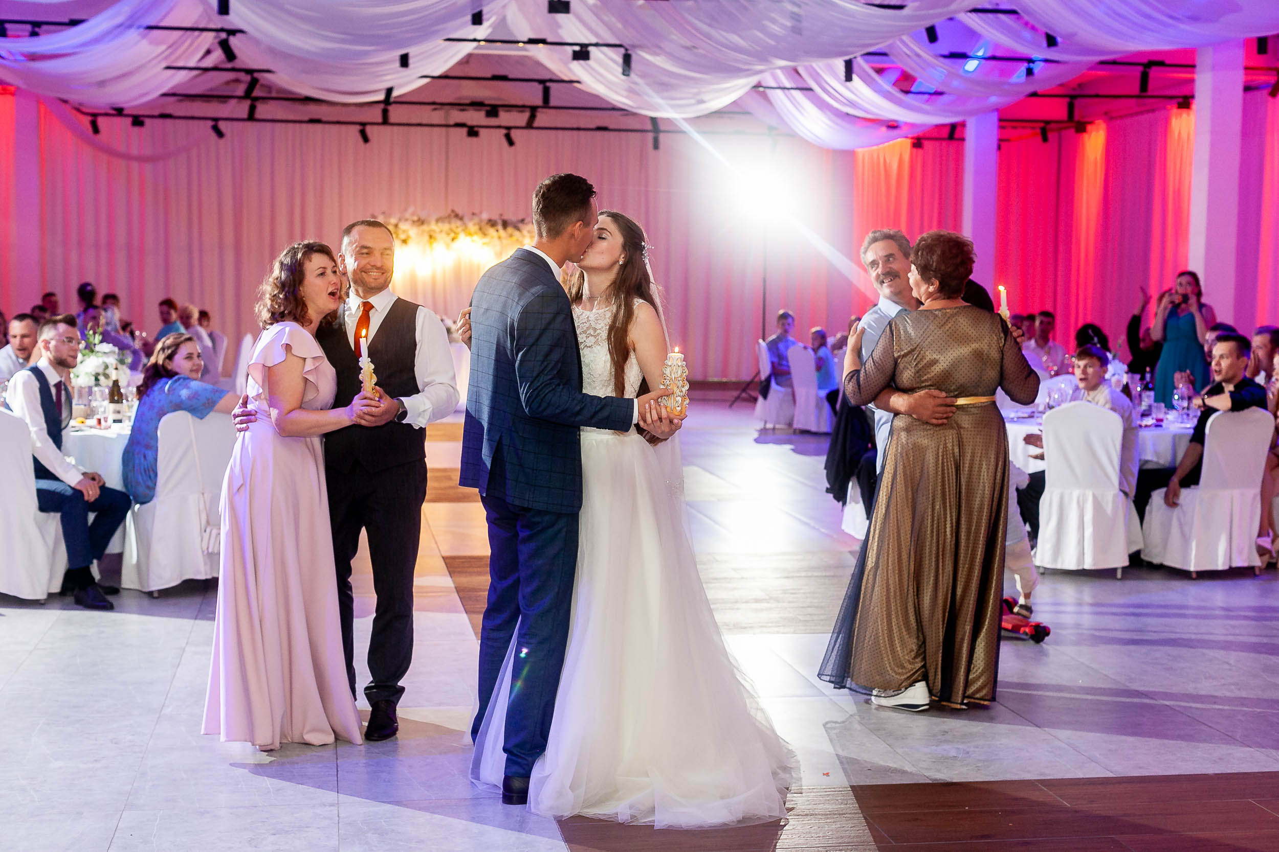 Фотограф на свадьбу