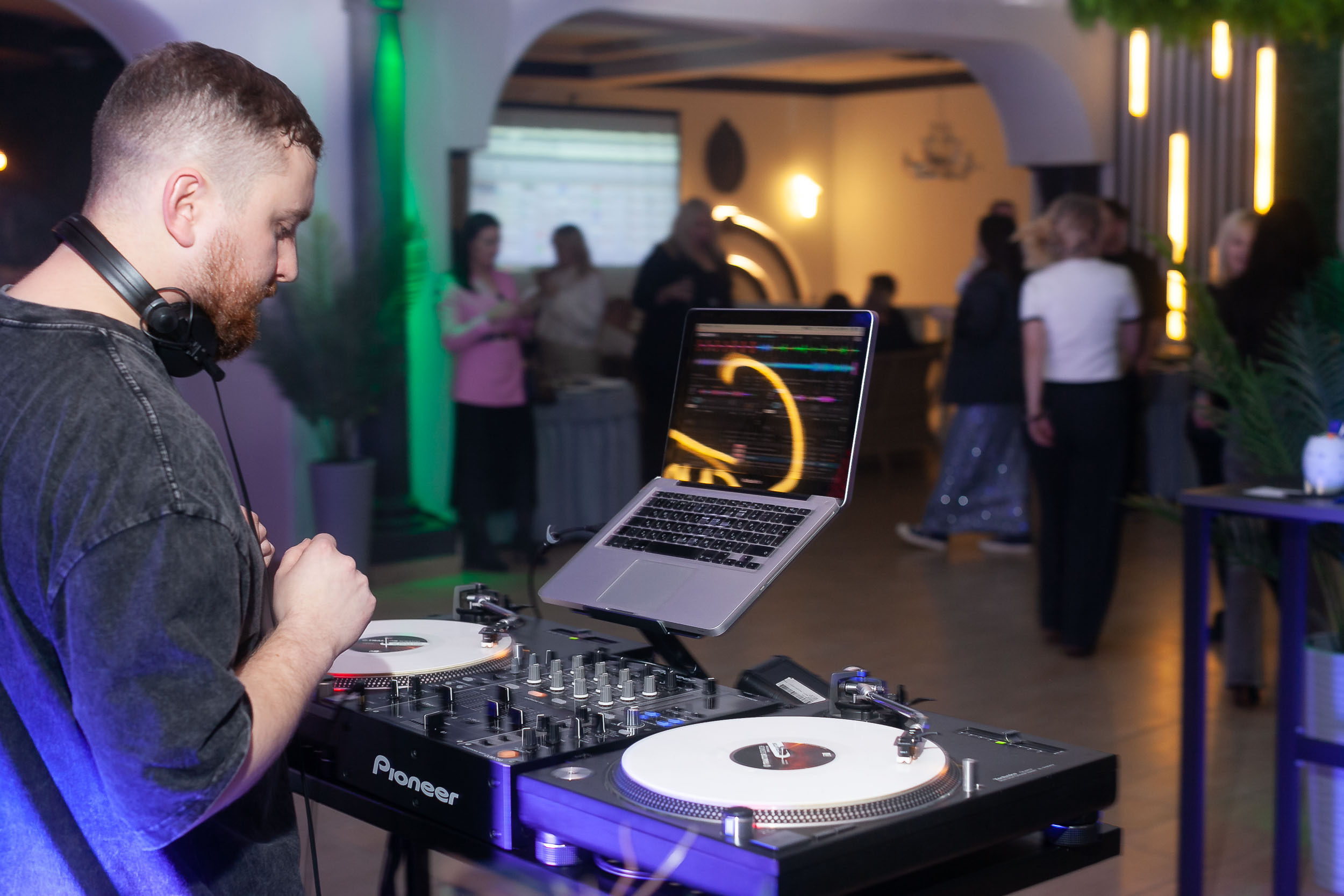 Event-Санта-Барбара