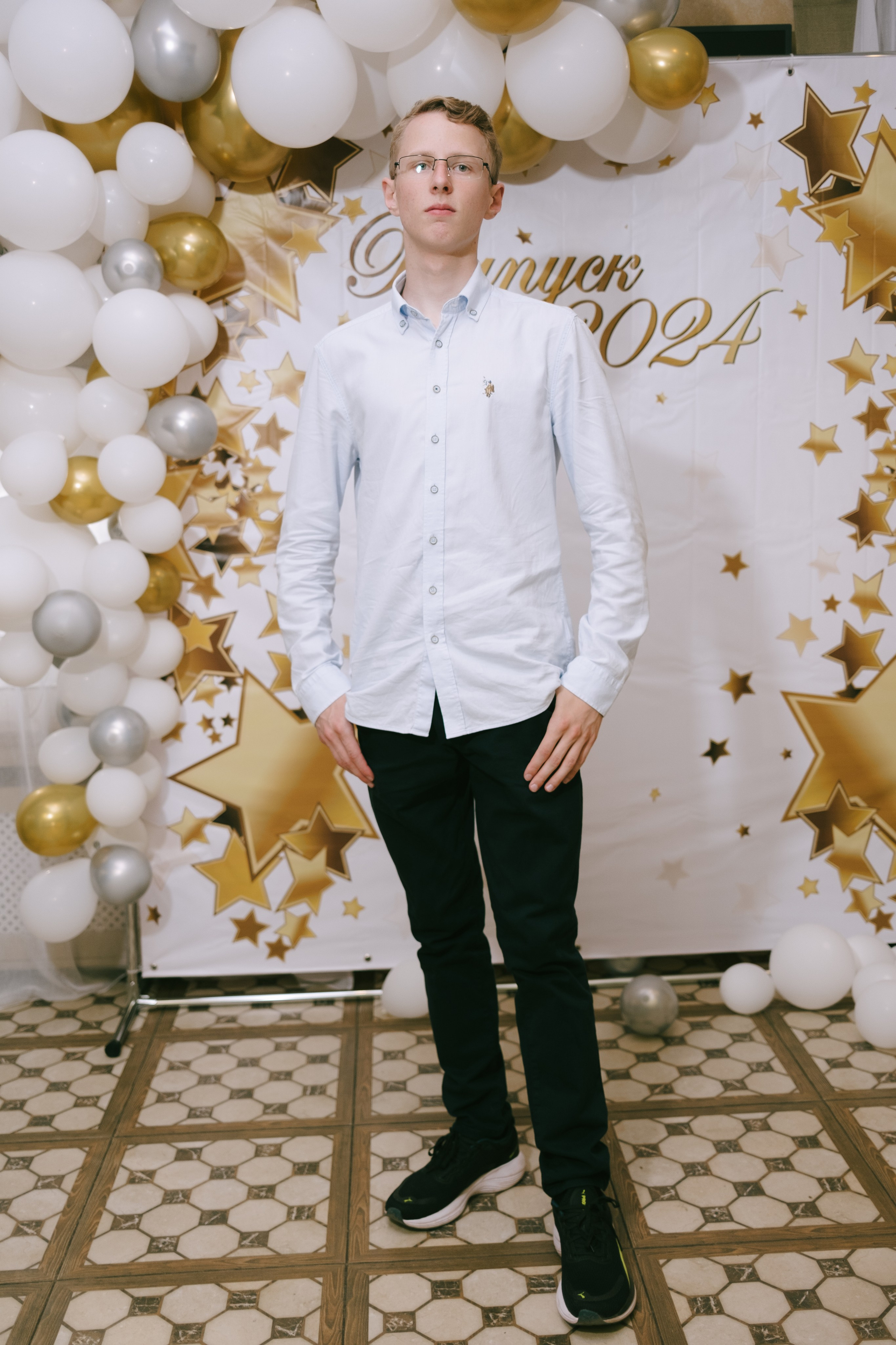 Выпускной школа 33. Свадебный и репортажной фотограф Денис Ожигин в Краснодаре и Краснодарском крае