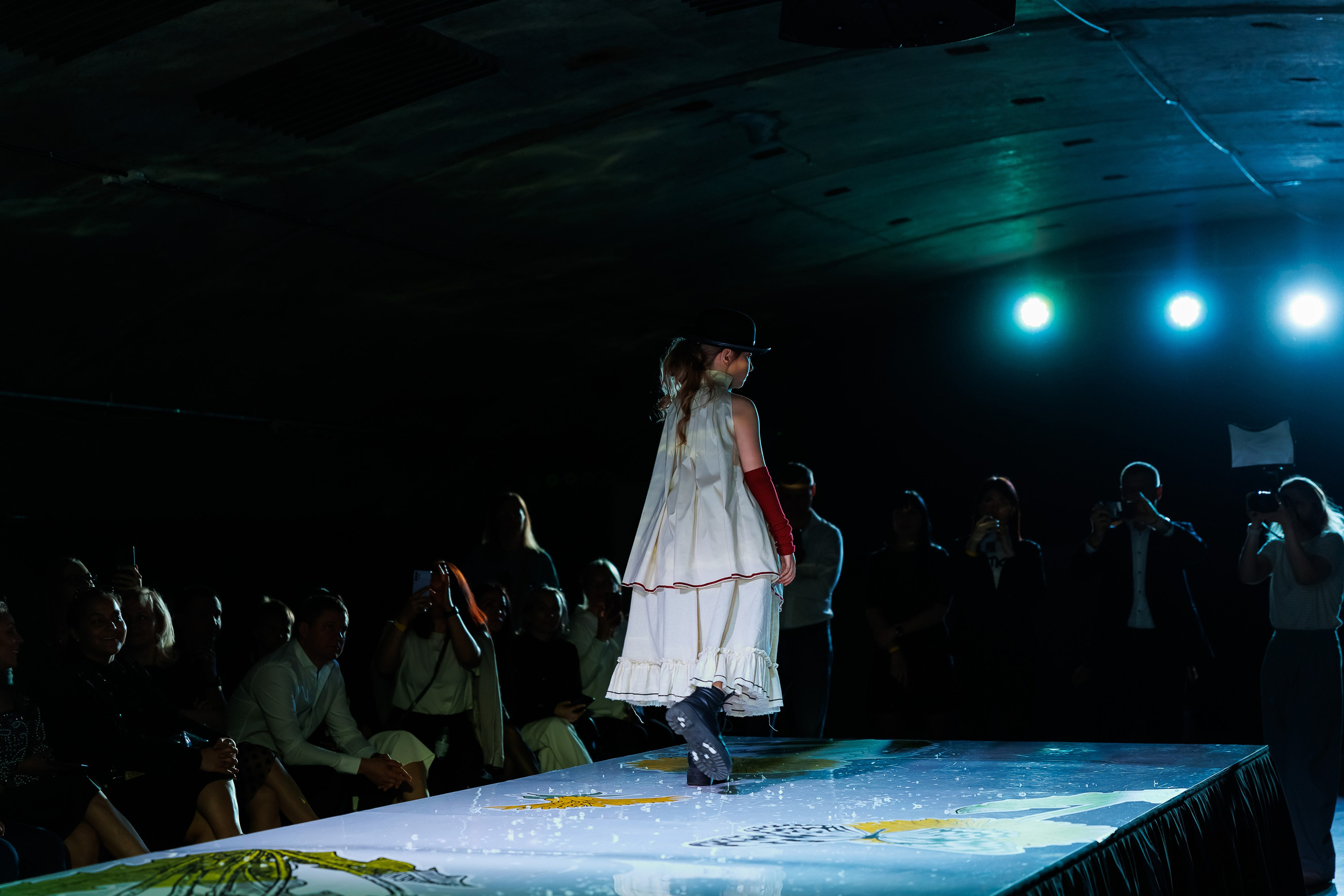 Показ Надежды Шибиной от журнала «Жираf». Фотограф Новосибирск — Наталья Гресь