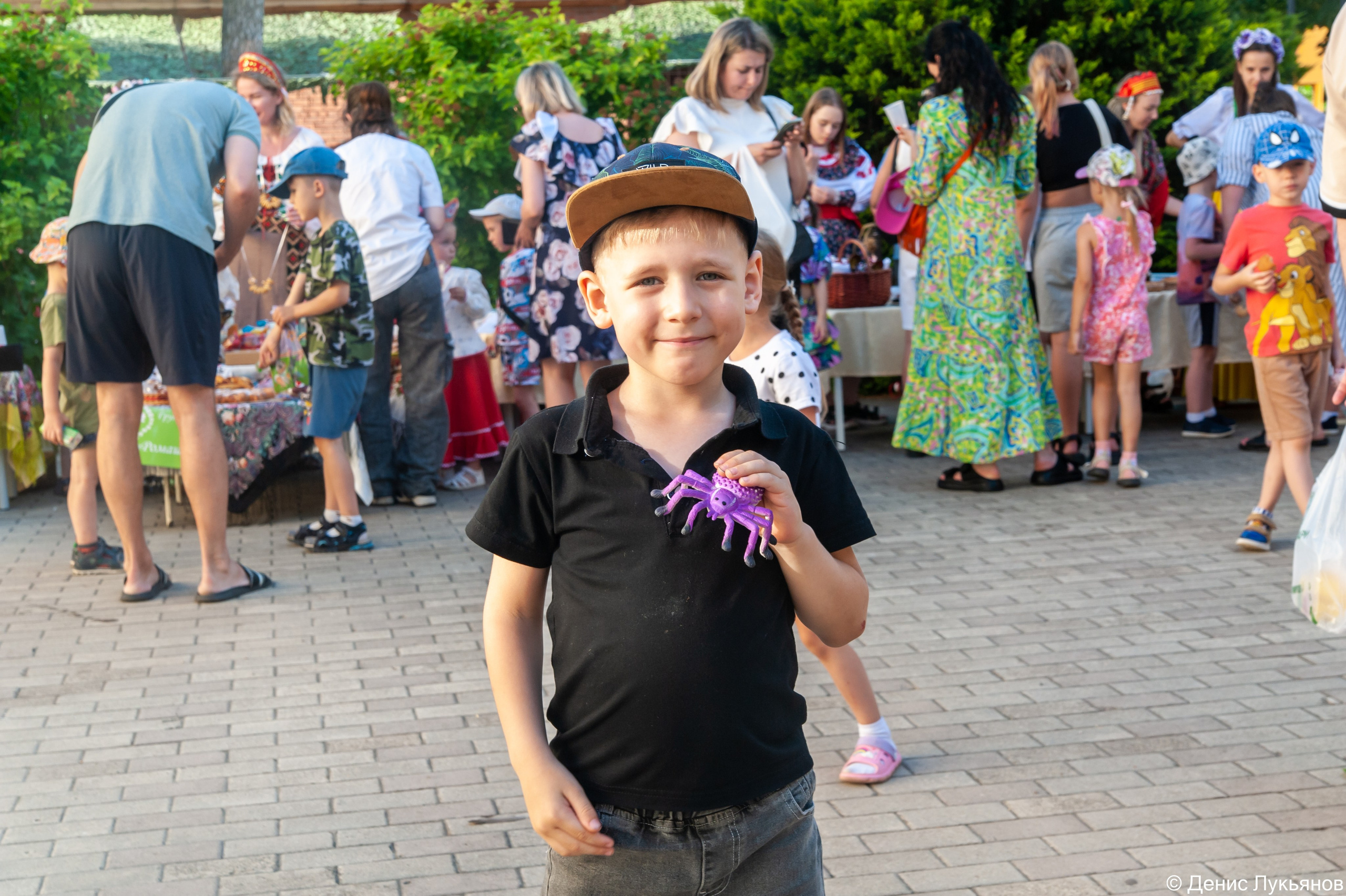 Ярмарка. Свадебный и семейный фотограф Денис Лукьянов в Краснодаре, Краснодарском крае и Республике Крым