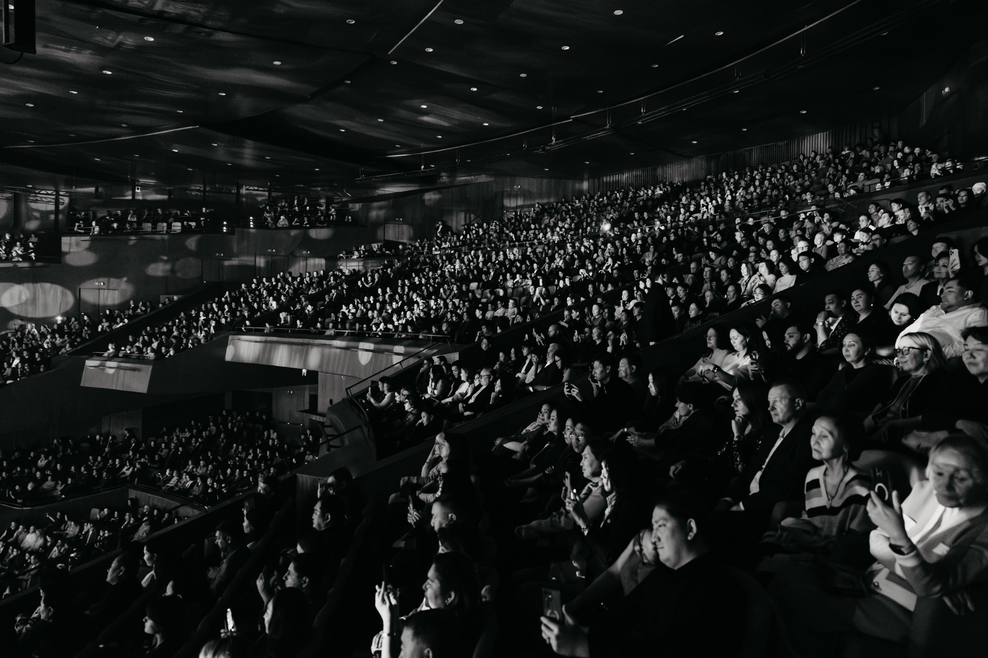 ENNIO MORRICONE WORLD TOUR. ГЛАВНАЯ