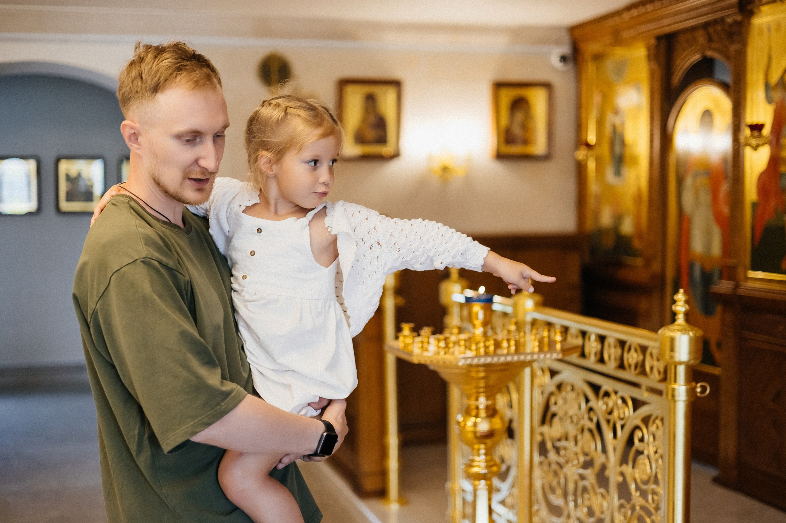 Крещение Алисы. Фотограф Кемерово | Сергей